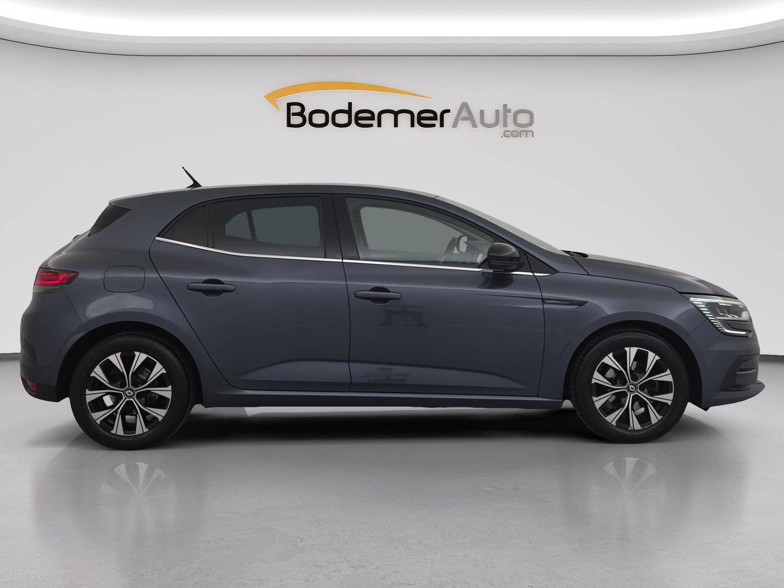 Vente en ligne Renault Megane 4 Mégane IV Berline Blue dCi 115 - 21B au prix de 14 950 €