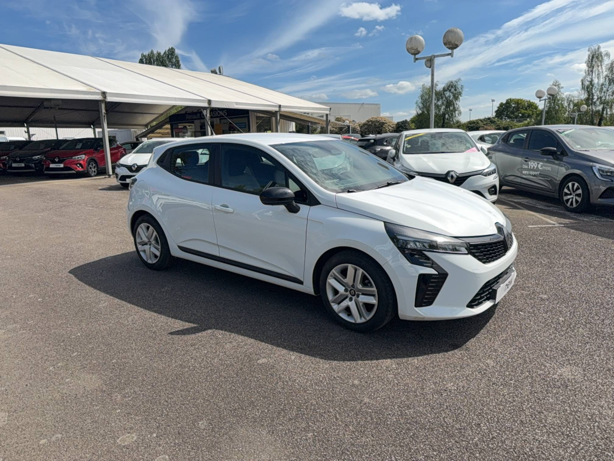 Vente en ligne Renault Clio 5 Clio TCe 100 GPL au prix de 16 490 €