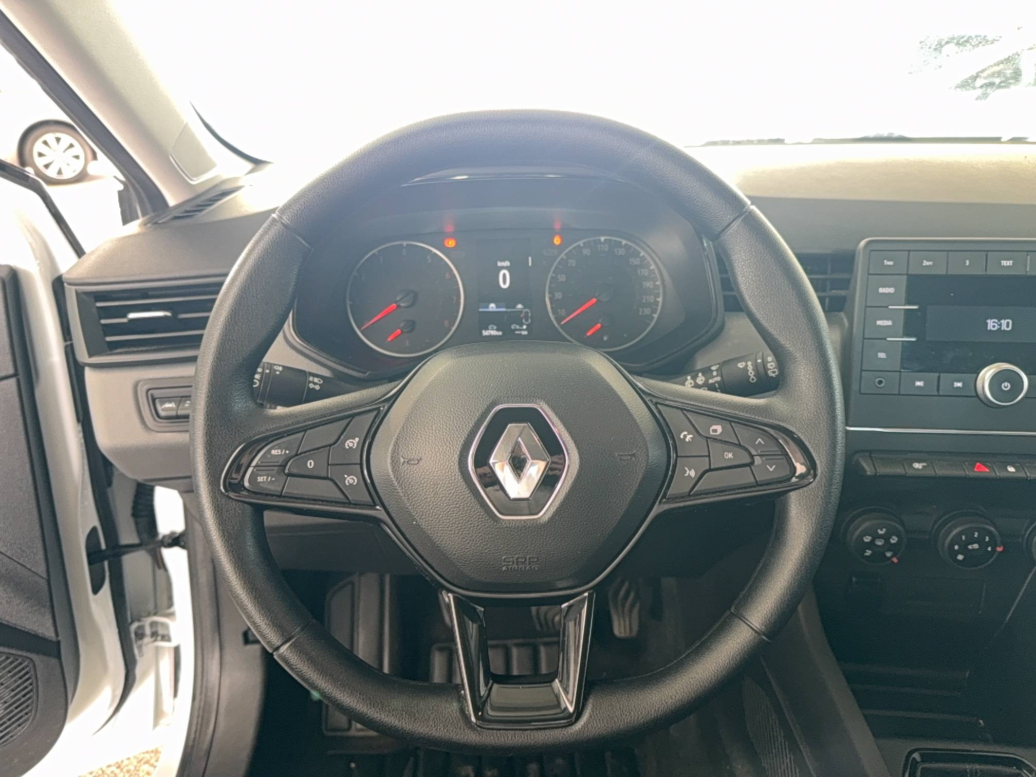 Vente en ligne Renault Clio 5 Clio SCe 65 au prix de 11 490 €