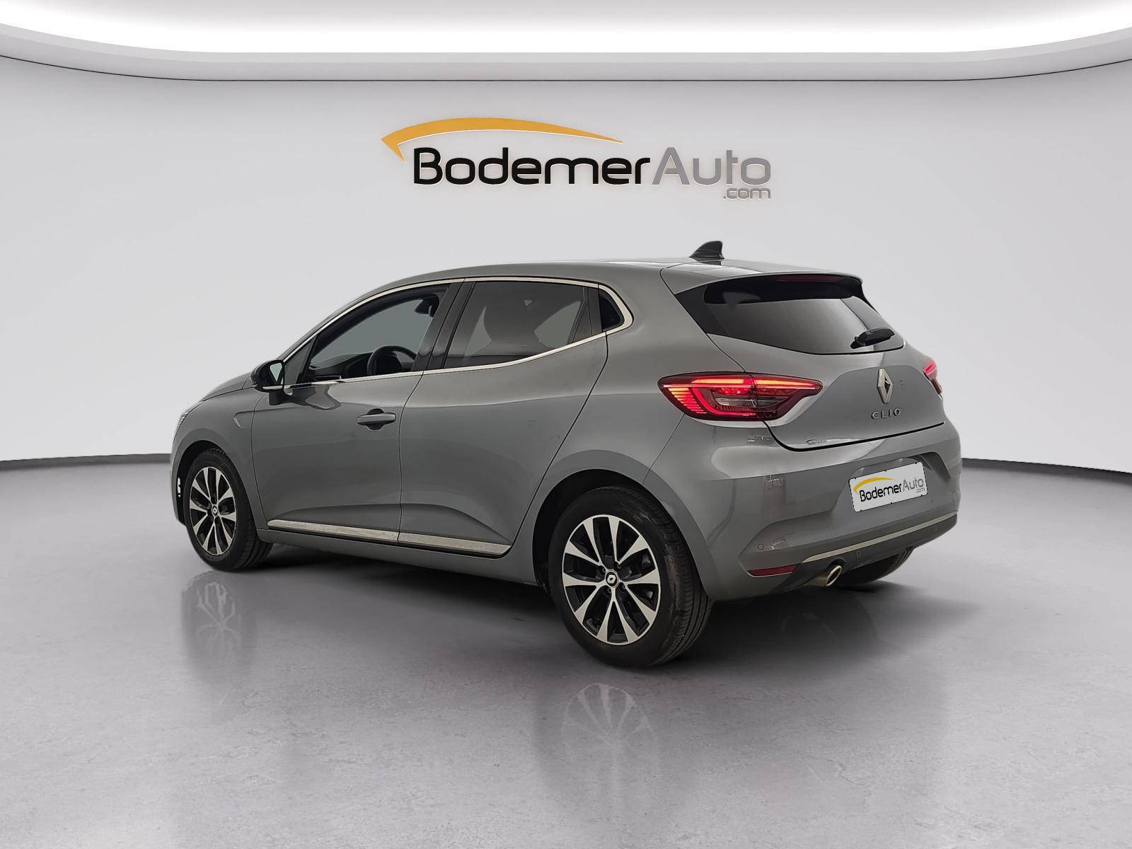 Vente en ligne Renault Clio 5 Clio TCe 90 au prix de 15 490 €