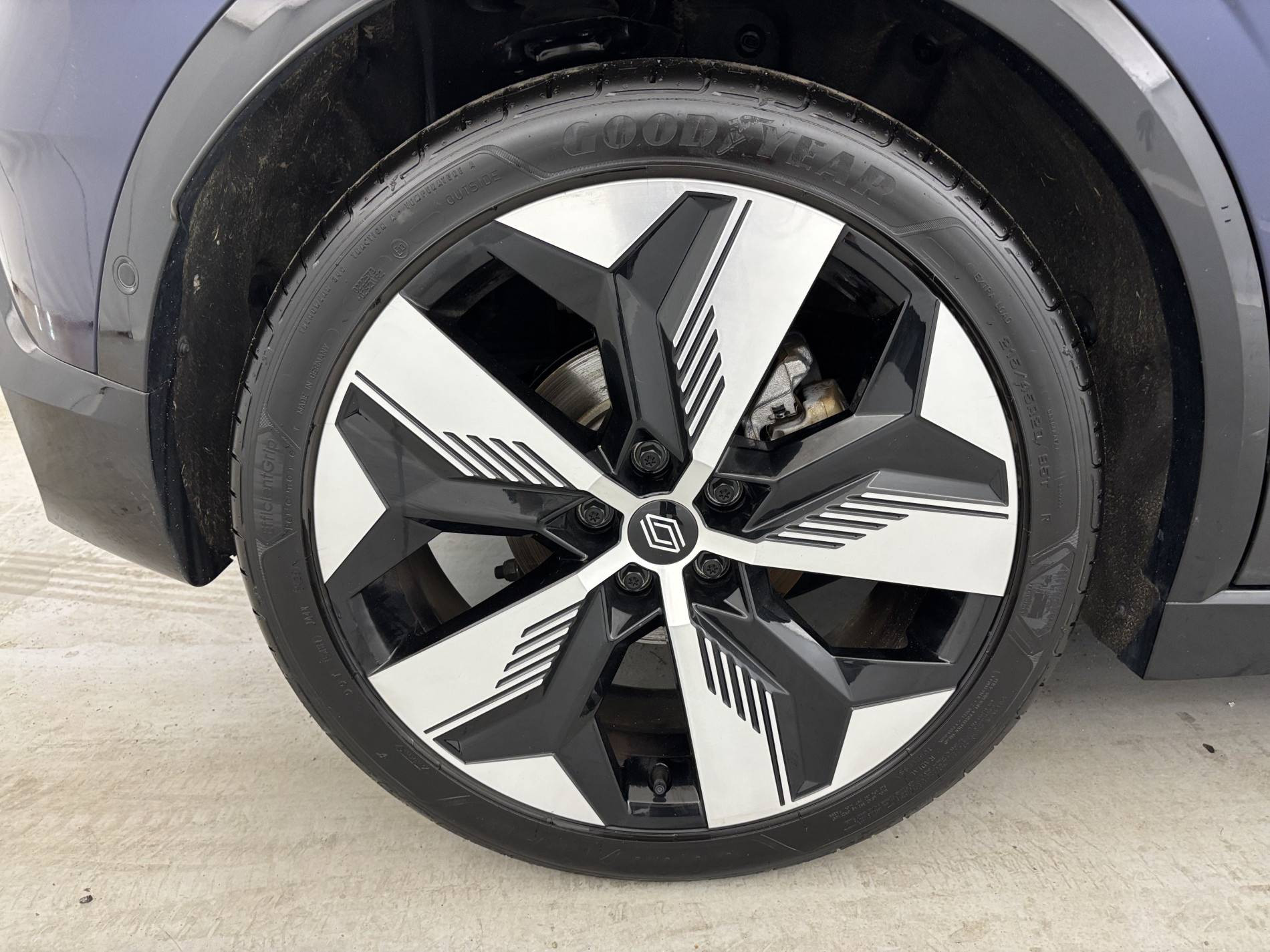 Vente en ligne Renault Megane E-Tech  220 ch autonomie confort GSR2 au prix de 29 490 €