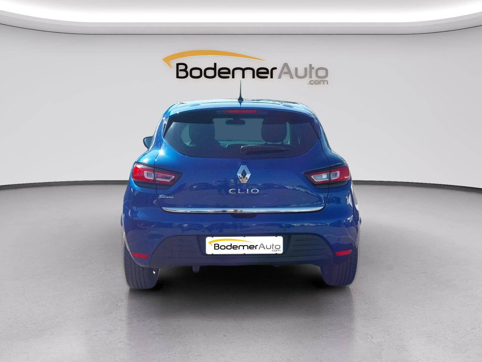 Vente en ligne Renault Clio 4 Clio dCi 90 Energy au prix de 10 890 €