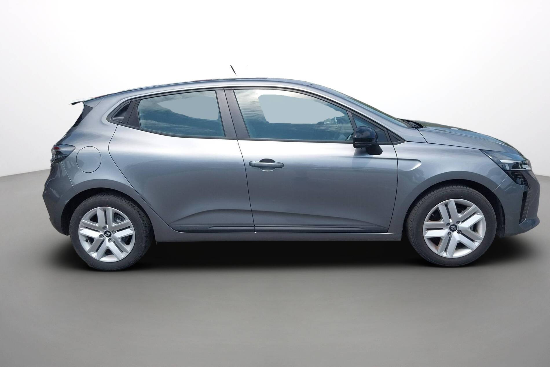 Vente en ligne Renault Clio 5 Clio Blue dCi 100 ch GSR2 au prix de 18 391 €