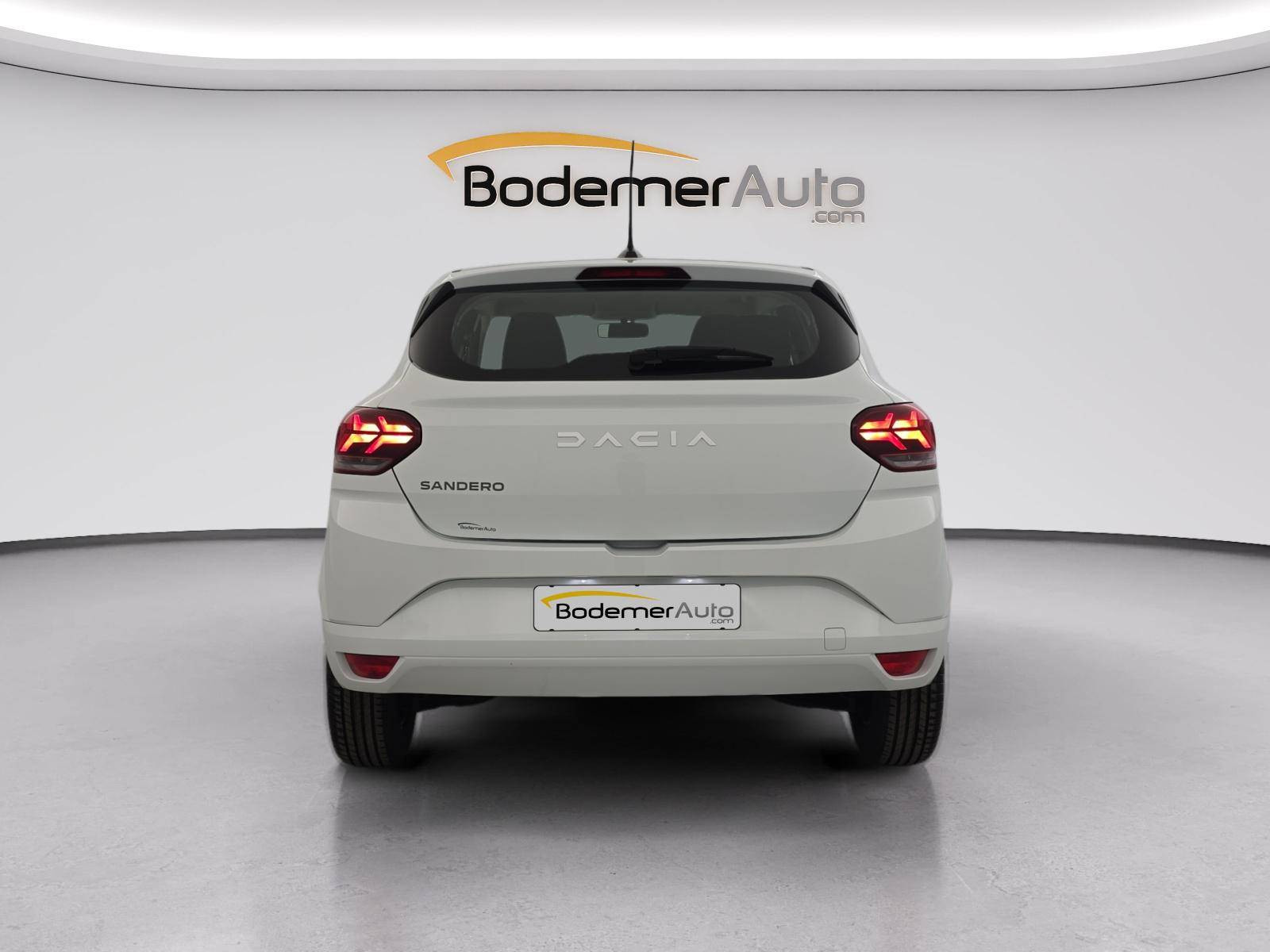 Vente en ligne Dacia Sandero  ECO-G 100 au prix de 13 720 €
