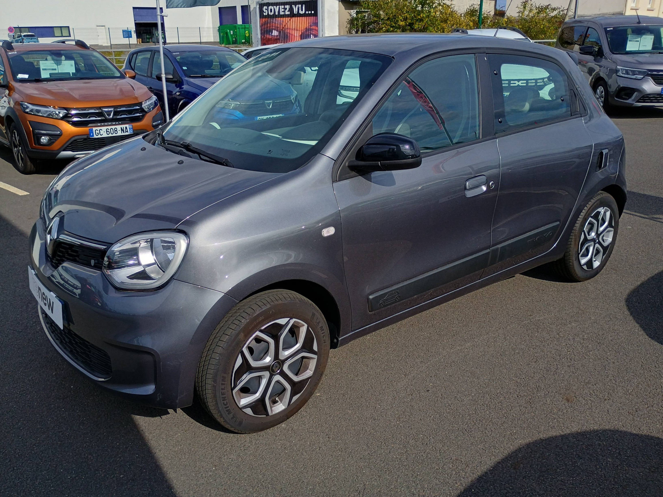 Renault Twingo 3  SCe 65 occasion de 2024 en vente à Saint-Brieuc