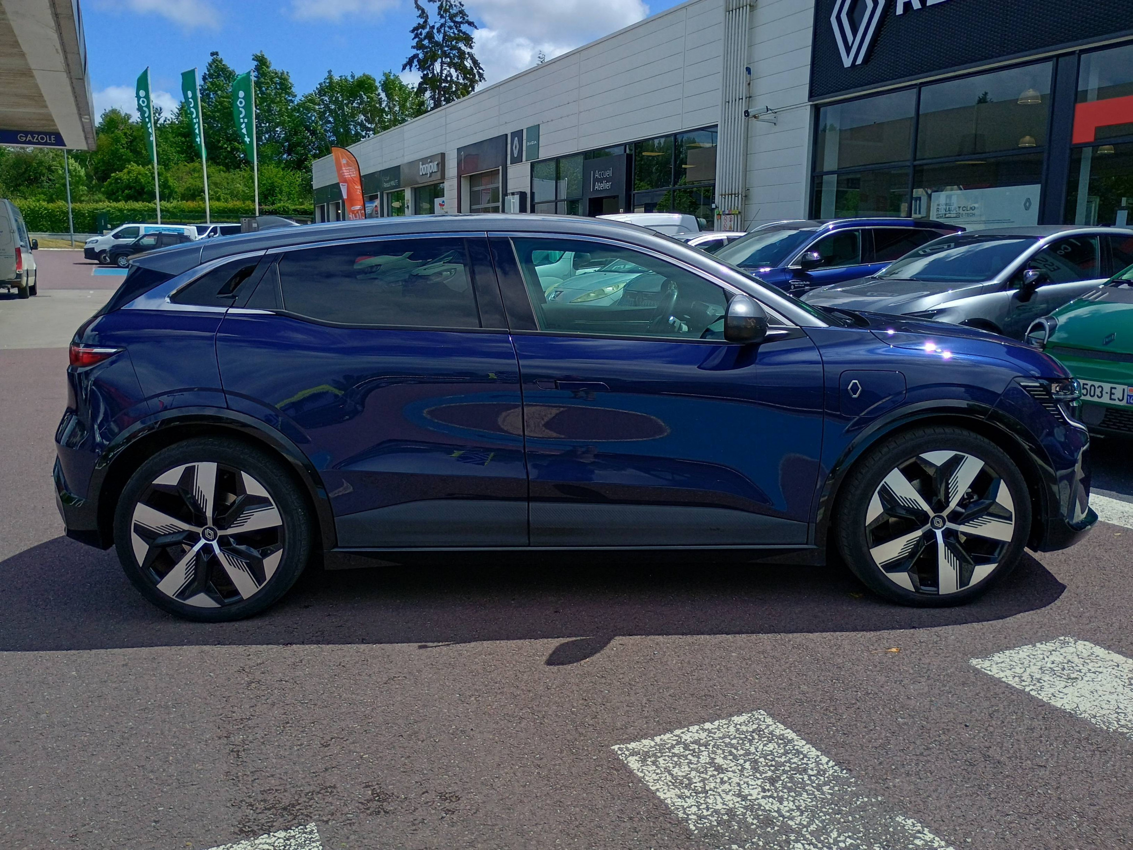 Vente en ligne Renault Megane E-Tech  EV60 220 ch optimum charge au prix de 23 990 €