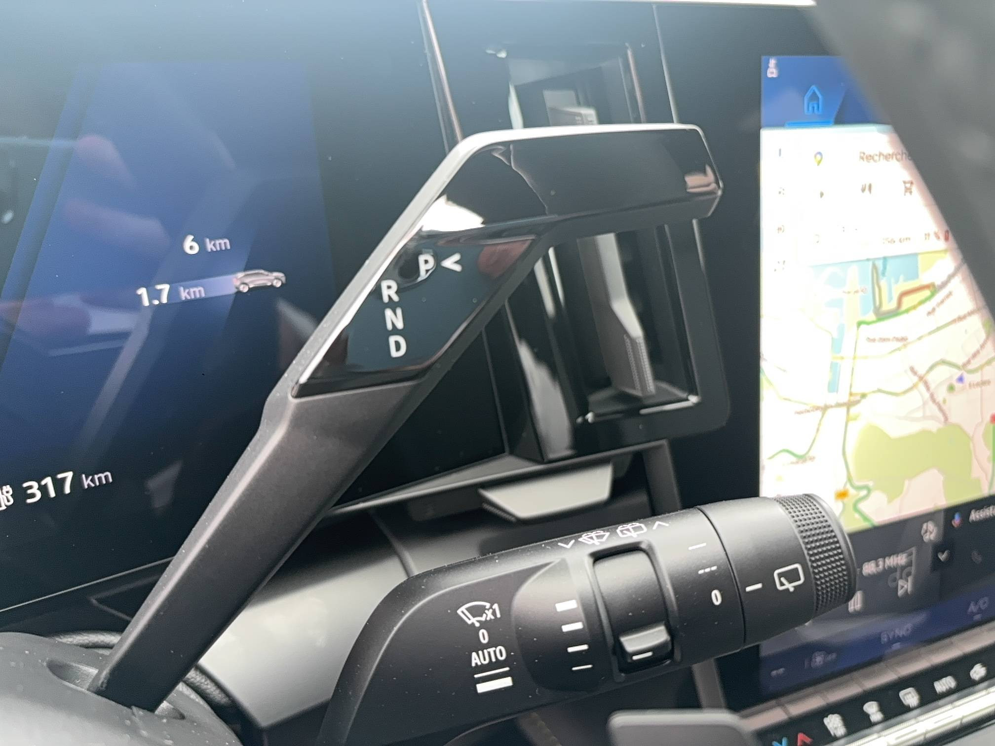 Vente en ligne Renault Scenic E-Tech Scenic E-Tech électrique 220 ch grande autonomie au prix de 45 500 €