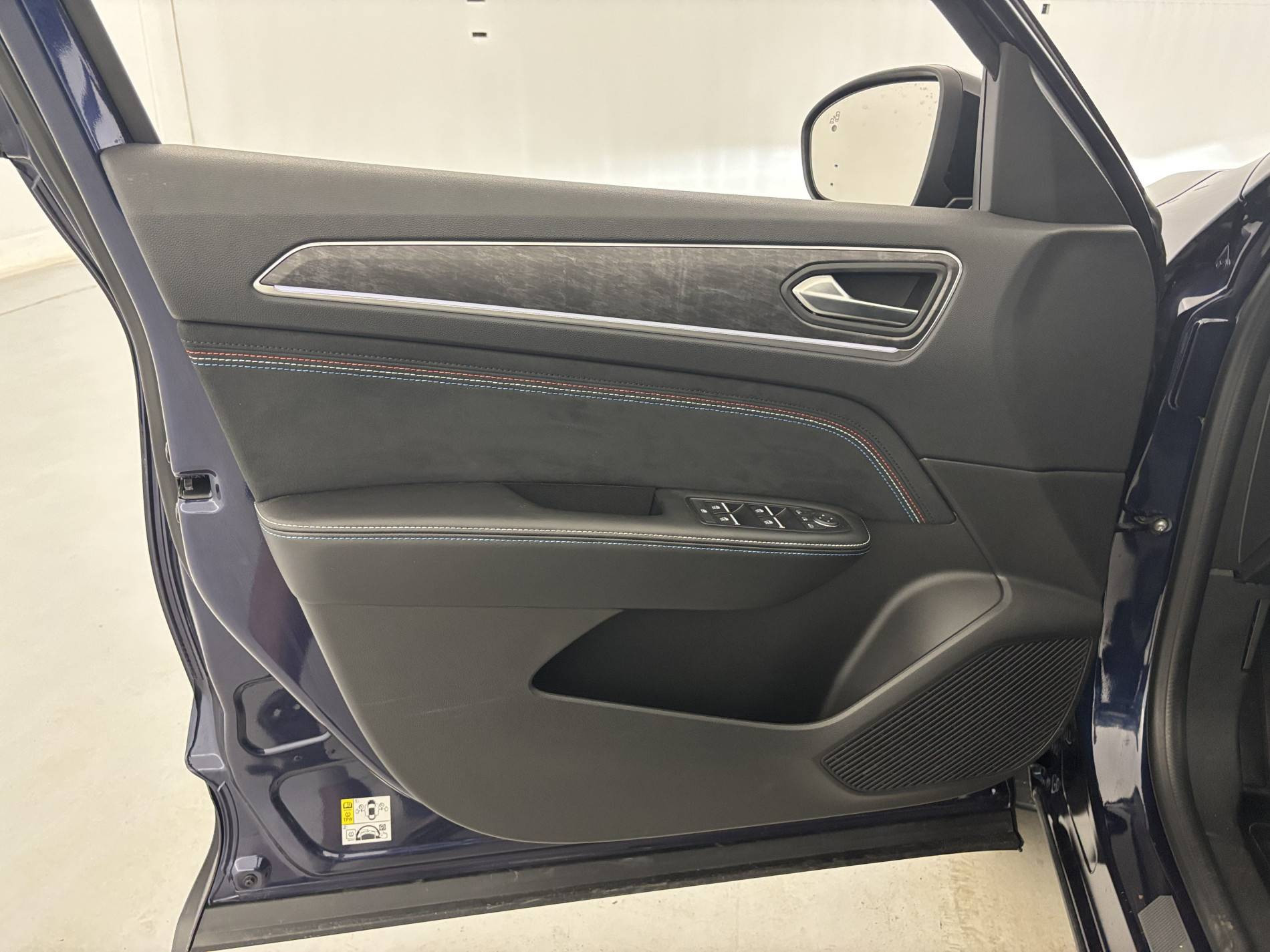 Vente en ligne Renault Arkana  E-Tech full hybrid 145 GSR2 au prix de 28 980 €