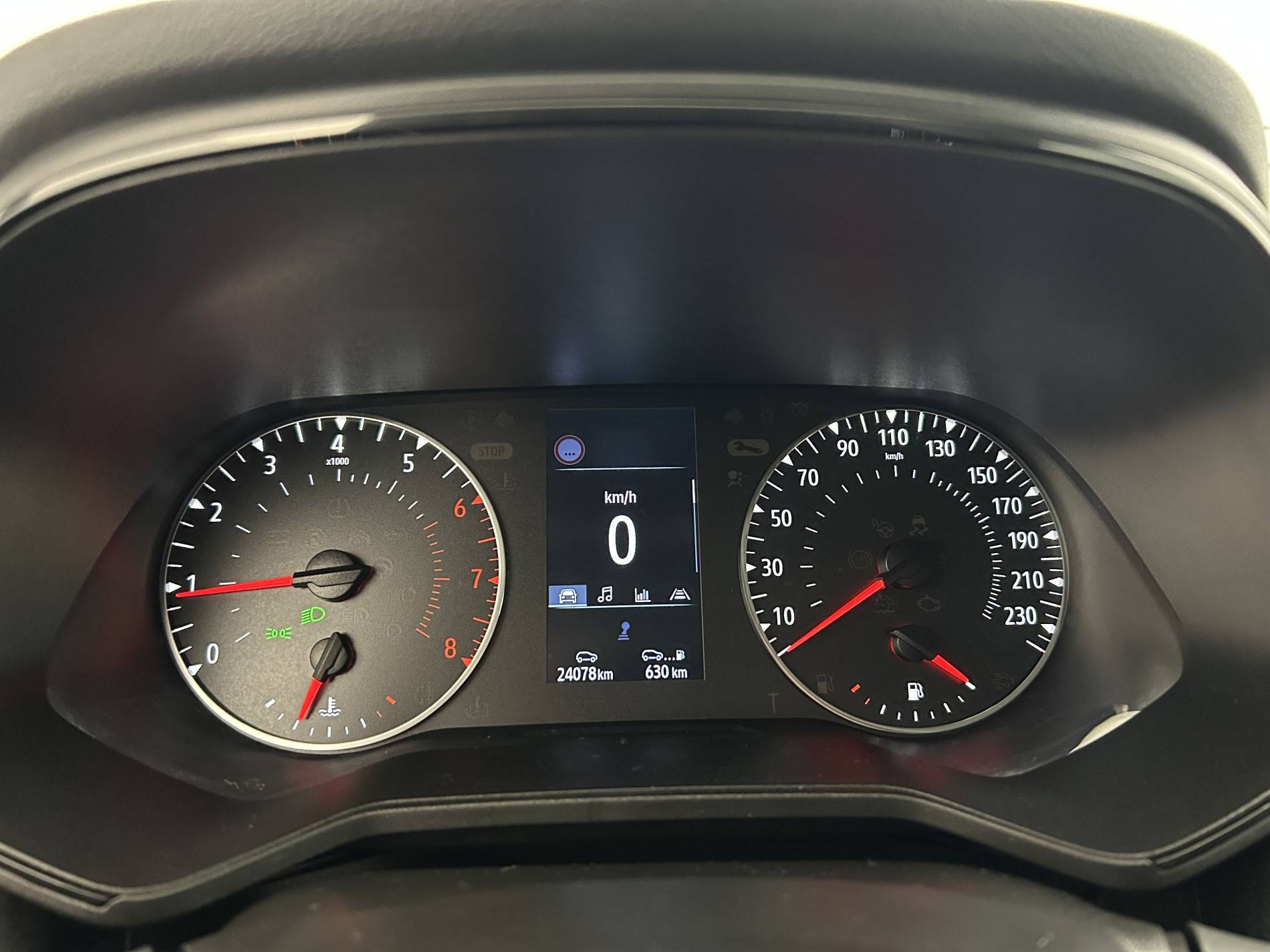 Vente en ligne Renault Clio 5 Clio TCe 90 au prix de 13 690 €