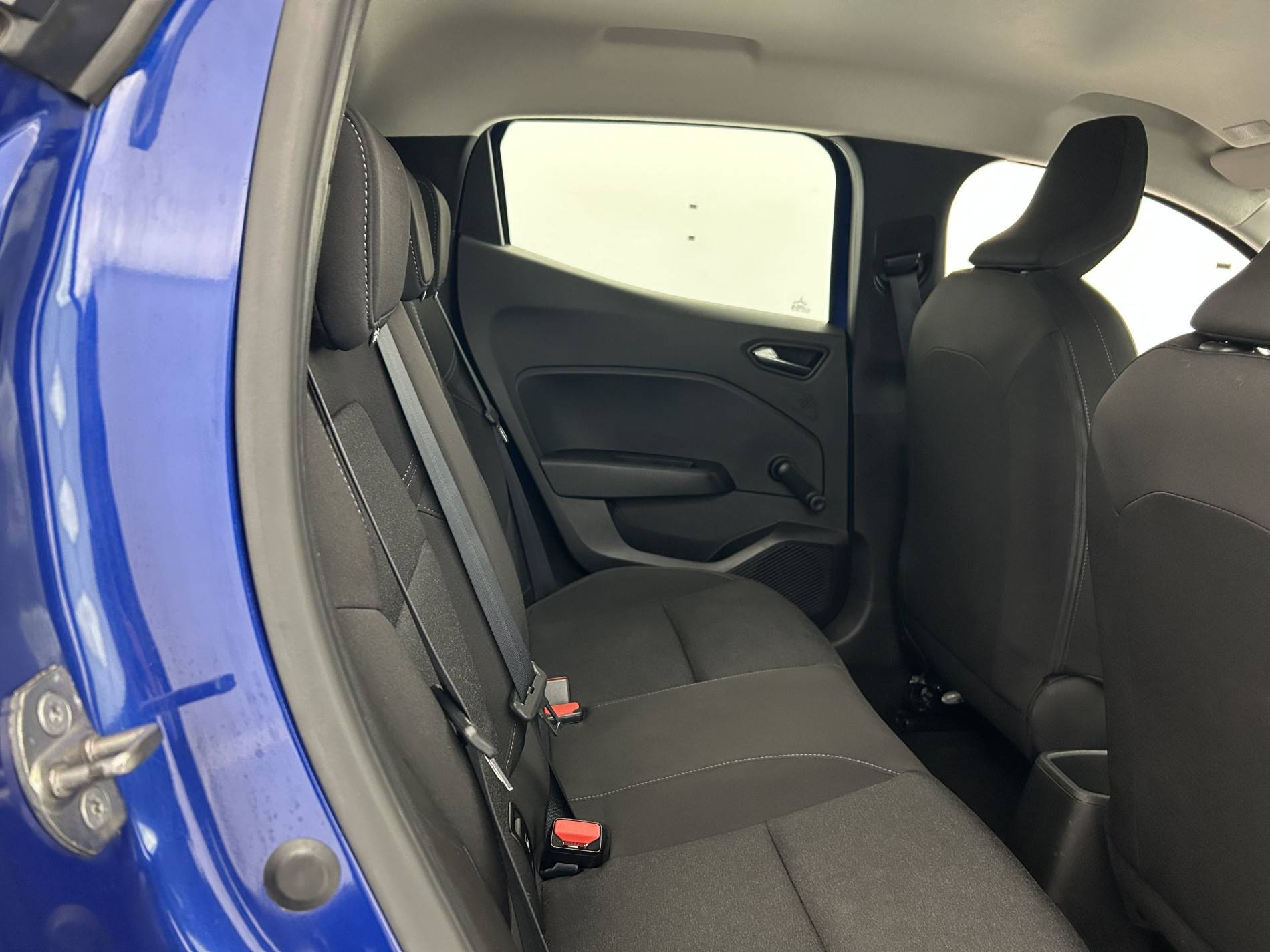 Vente en ligne Renault Clio 5 Clio TCe 90 au prix de 13 990 €