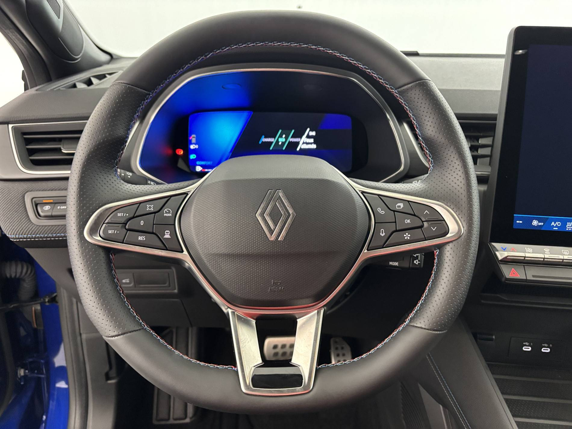Vente en ligne Renault Symbioz  E-Tech full hybrid 145 au prix de 29 790 €