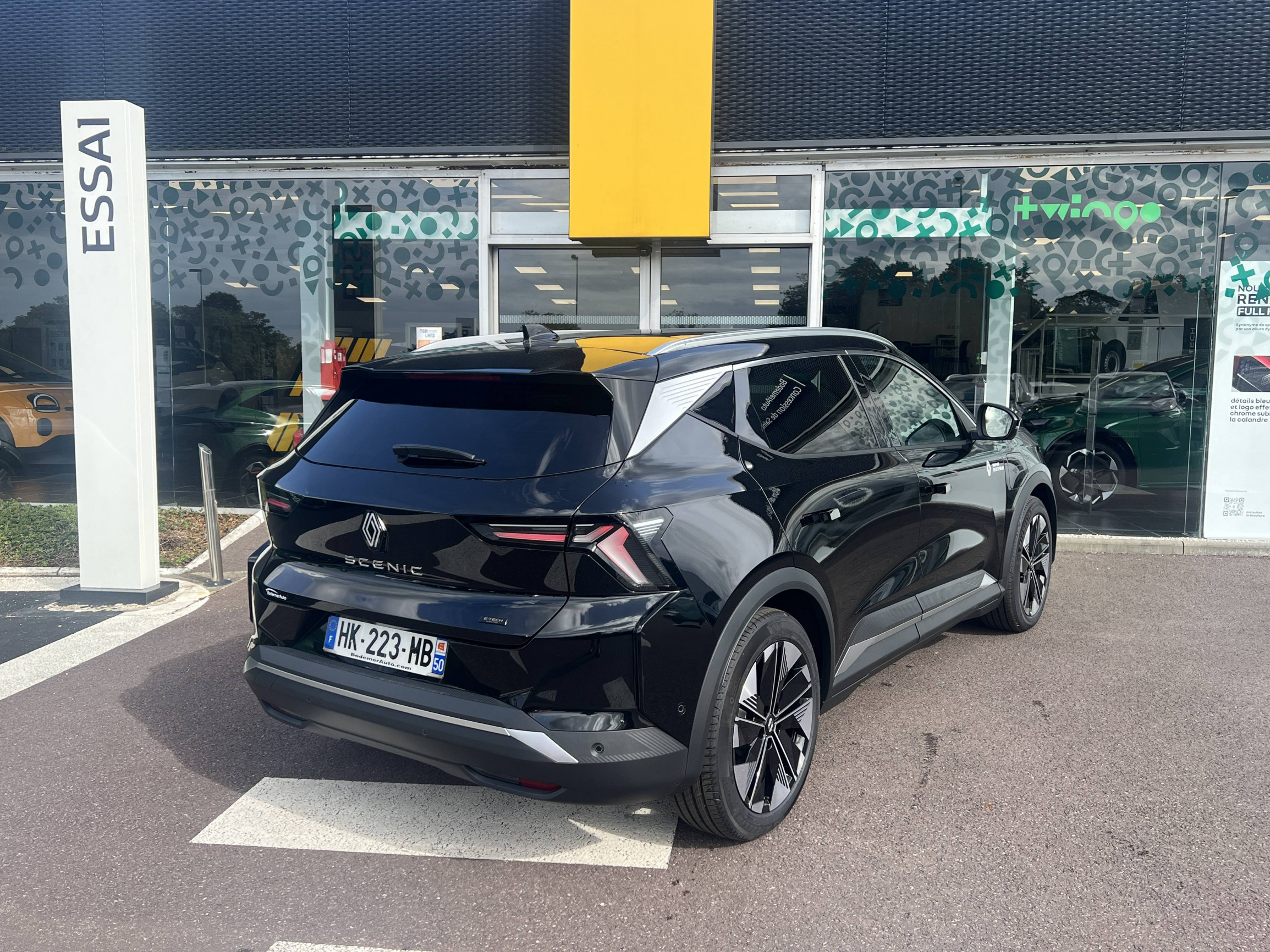 Vente en ligne Renault Scenic E-Tech Scenic E-Tech électrique 220 ch grande autonomie au prix de 50 490 €