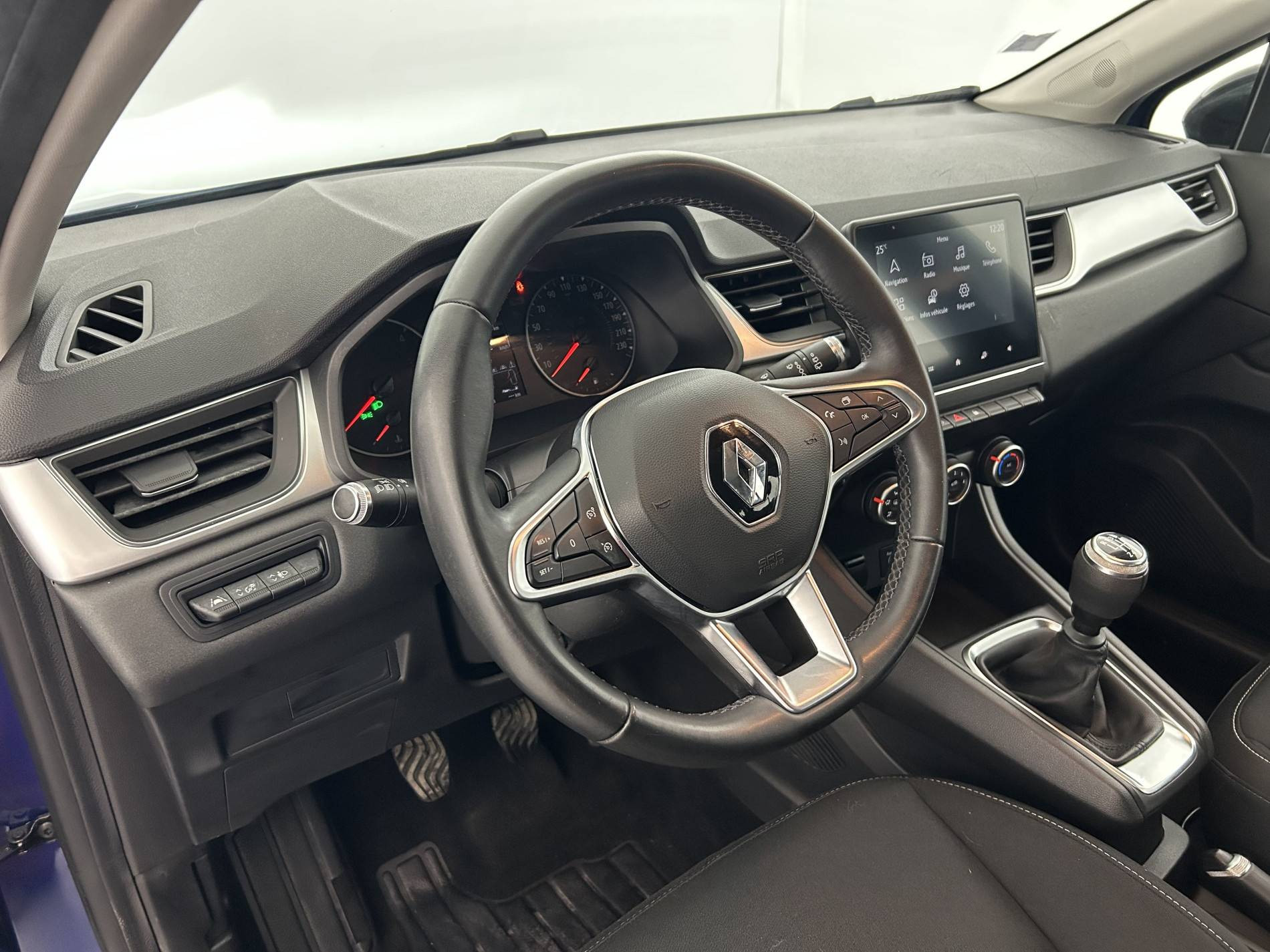 Vente en ligne Renault Captur  Blue dCi 95 au prix de 14 890 €