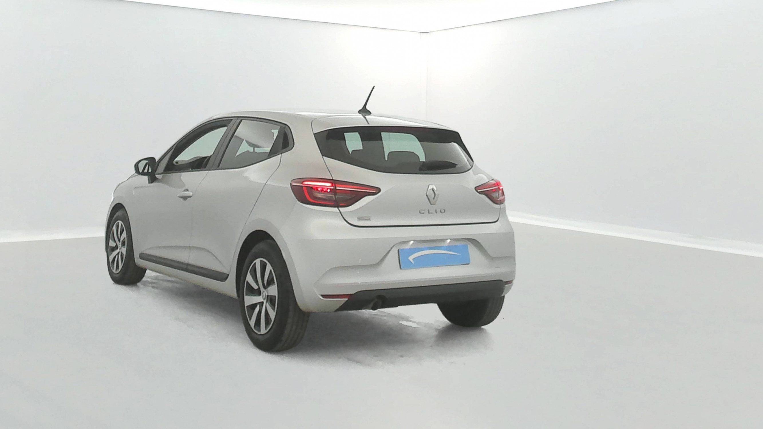 Vente en ligne Renault Clio 5 Clio TCe 90 au prix de 14 000 €