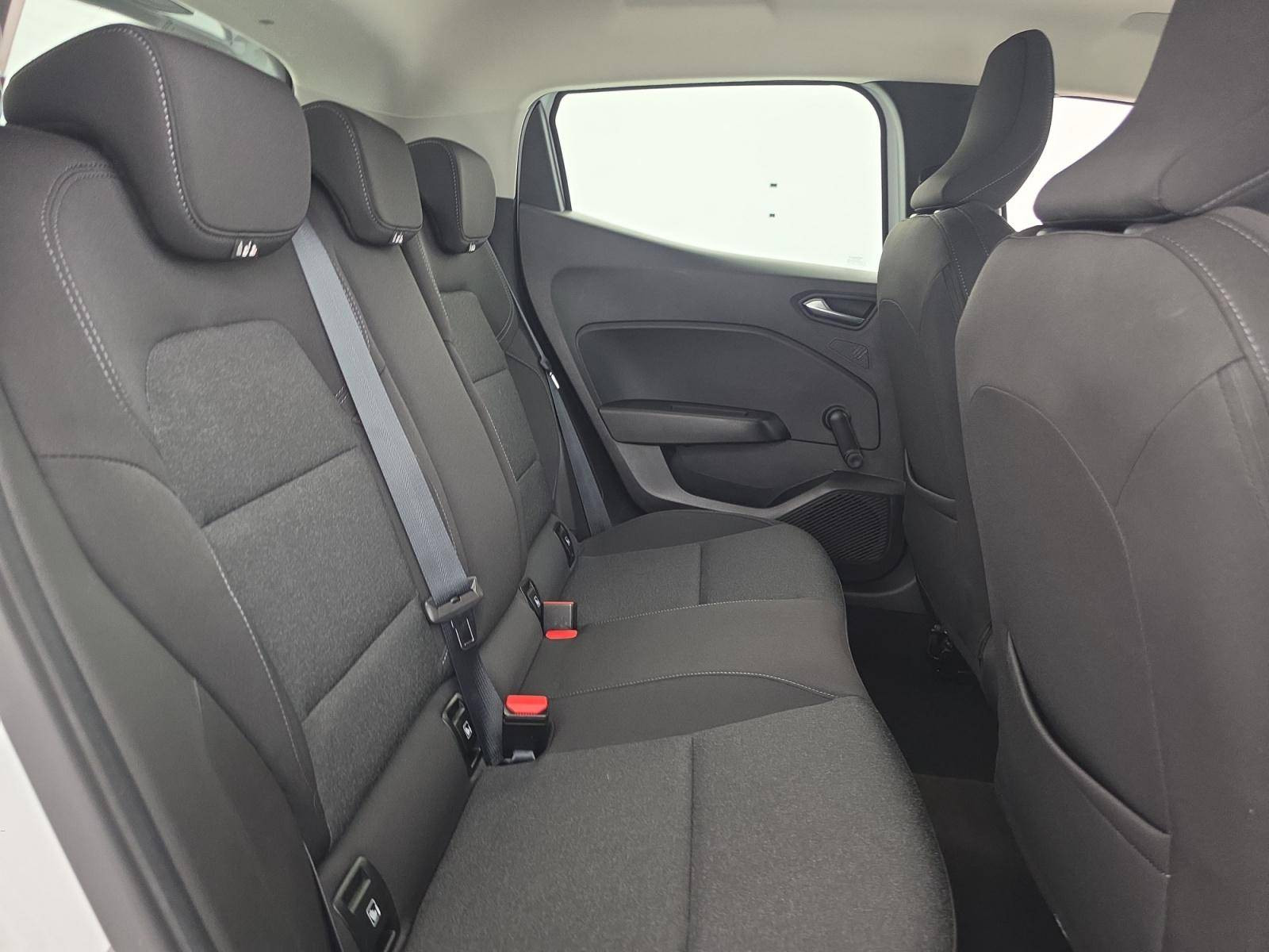 Vente en ligne Renault Clio 5 Clio TCe 90 - 21N au prix de 12 991 €