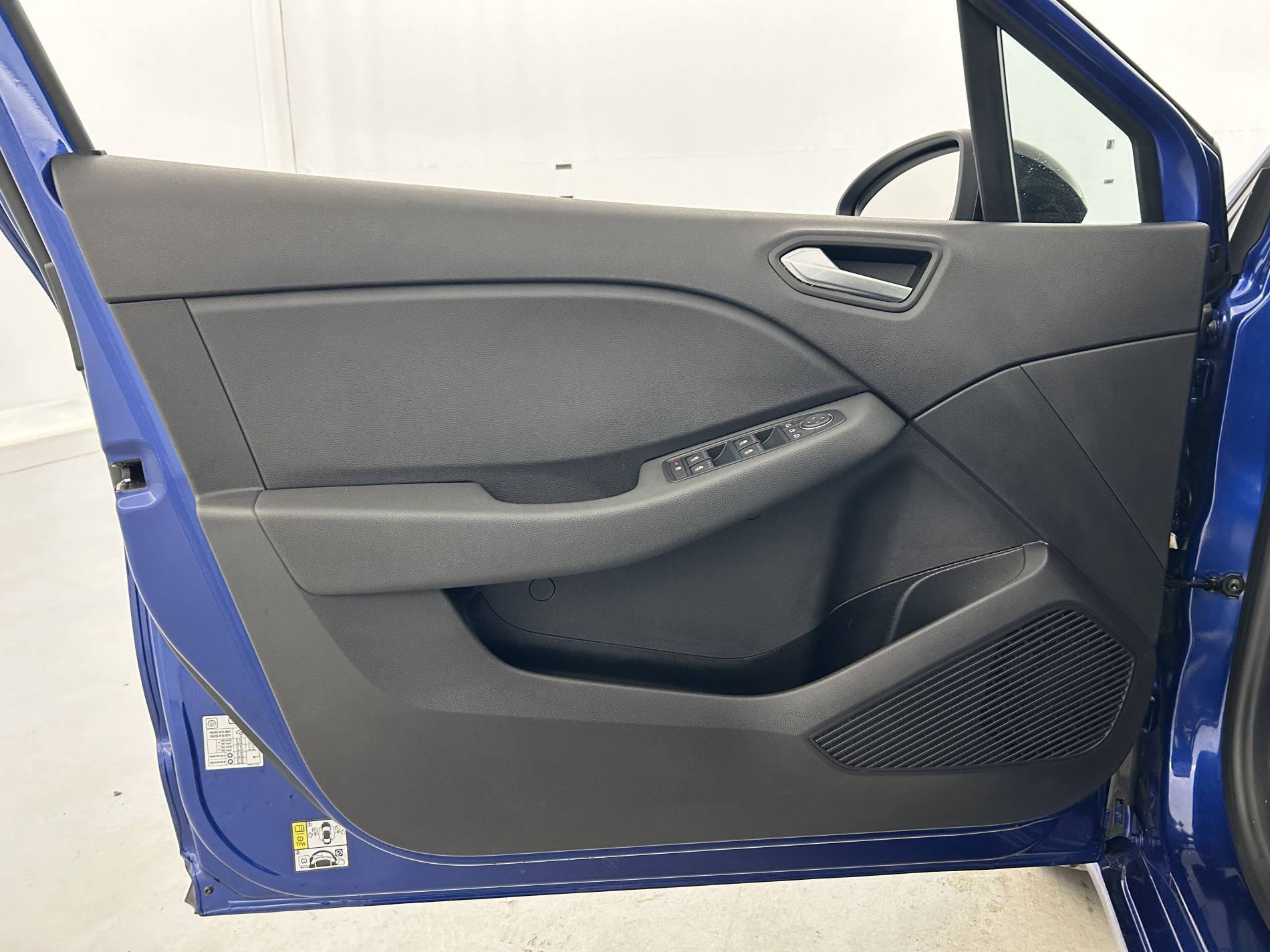 Vente en ligne Renault Clio 5 Clio TCe 90 au prix de 15 990 €