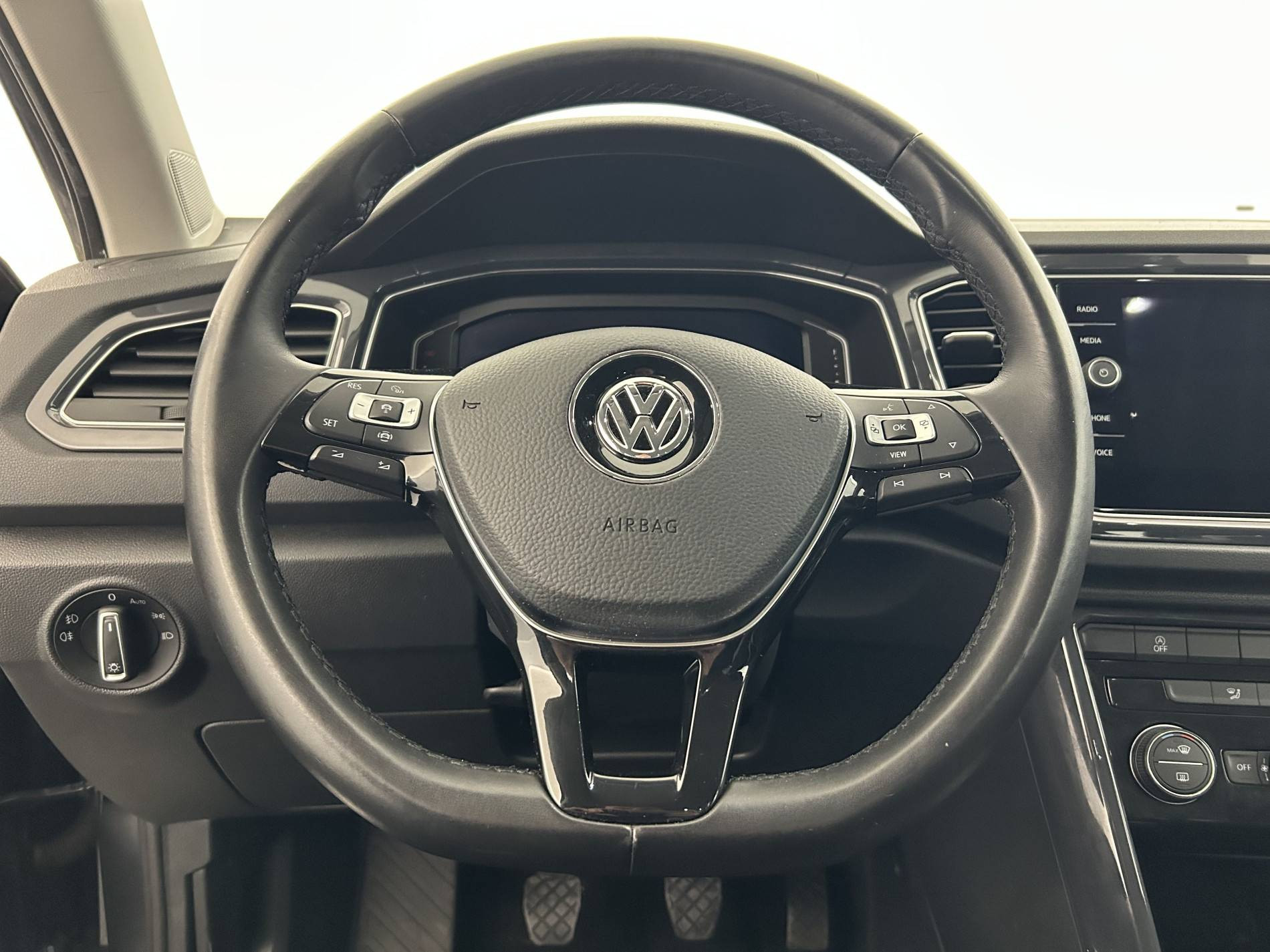 Vente en ligne Volkswagen T-Roc  1.5 TSI 150 EVO Start/Stop BVM6 au prix de 15 990 €