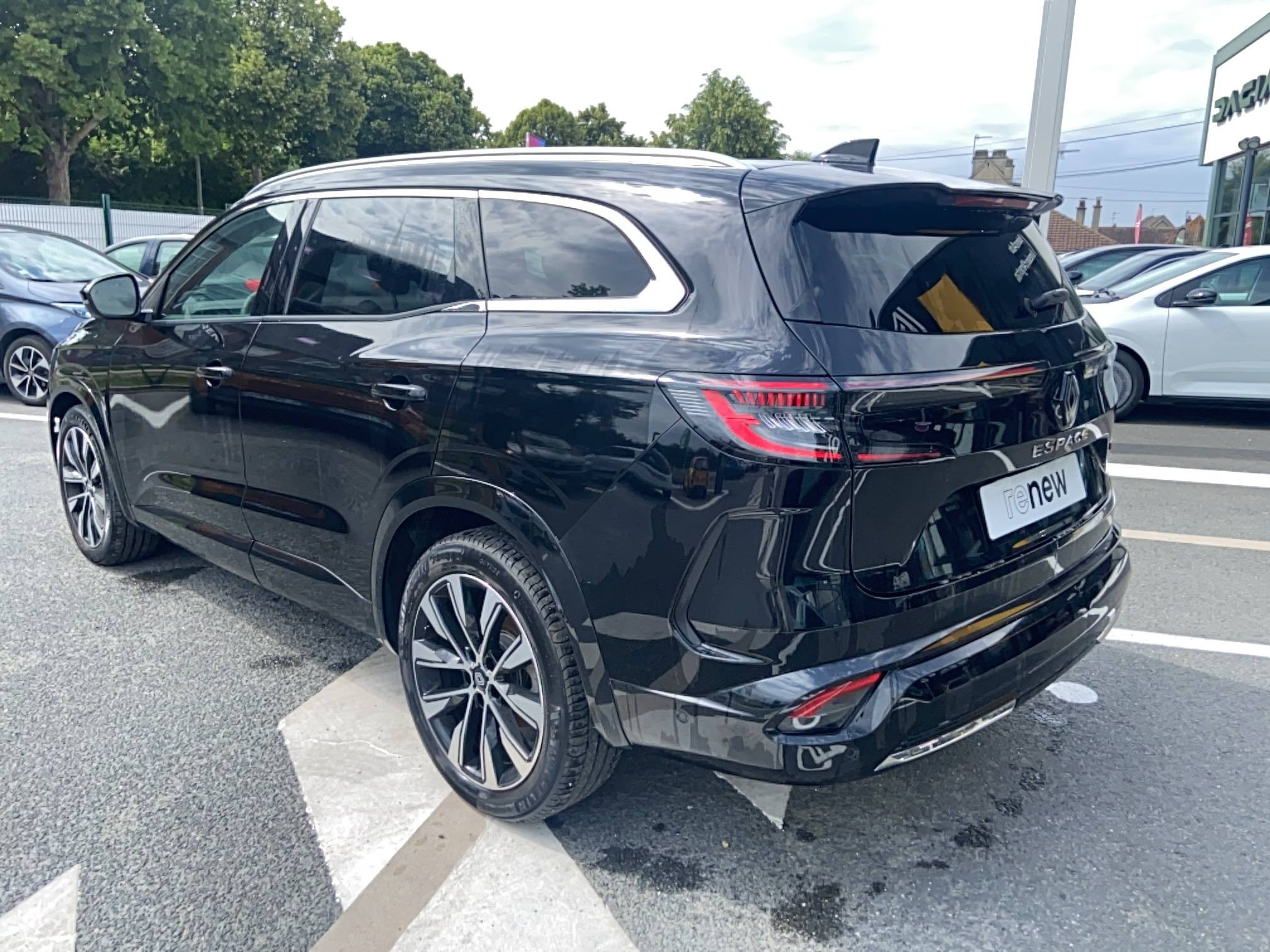 Vente en ligne Renault Espace Espace E-Tech full hybrid 200 GSR2 au prix de 35 490 €