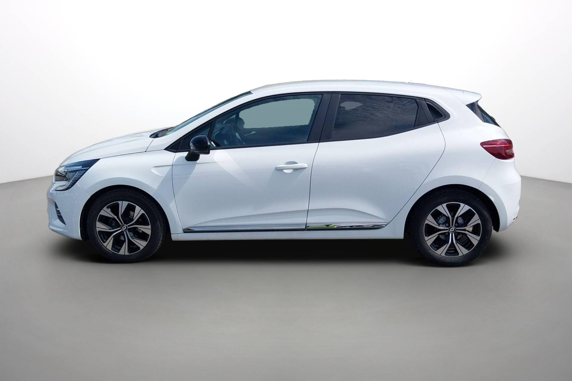 Vente en ligne Renault Clio 5 Clio TCe 90 au prix de 12 990 €