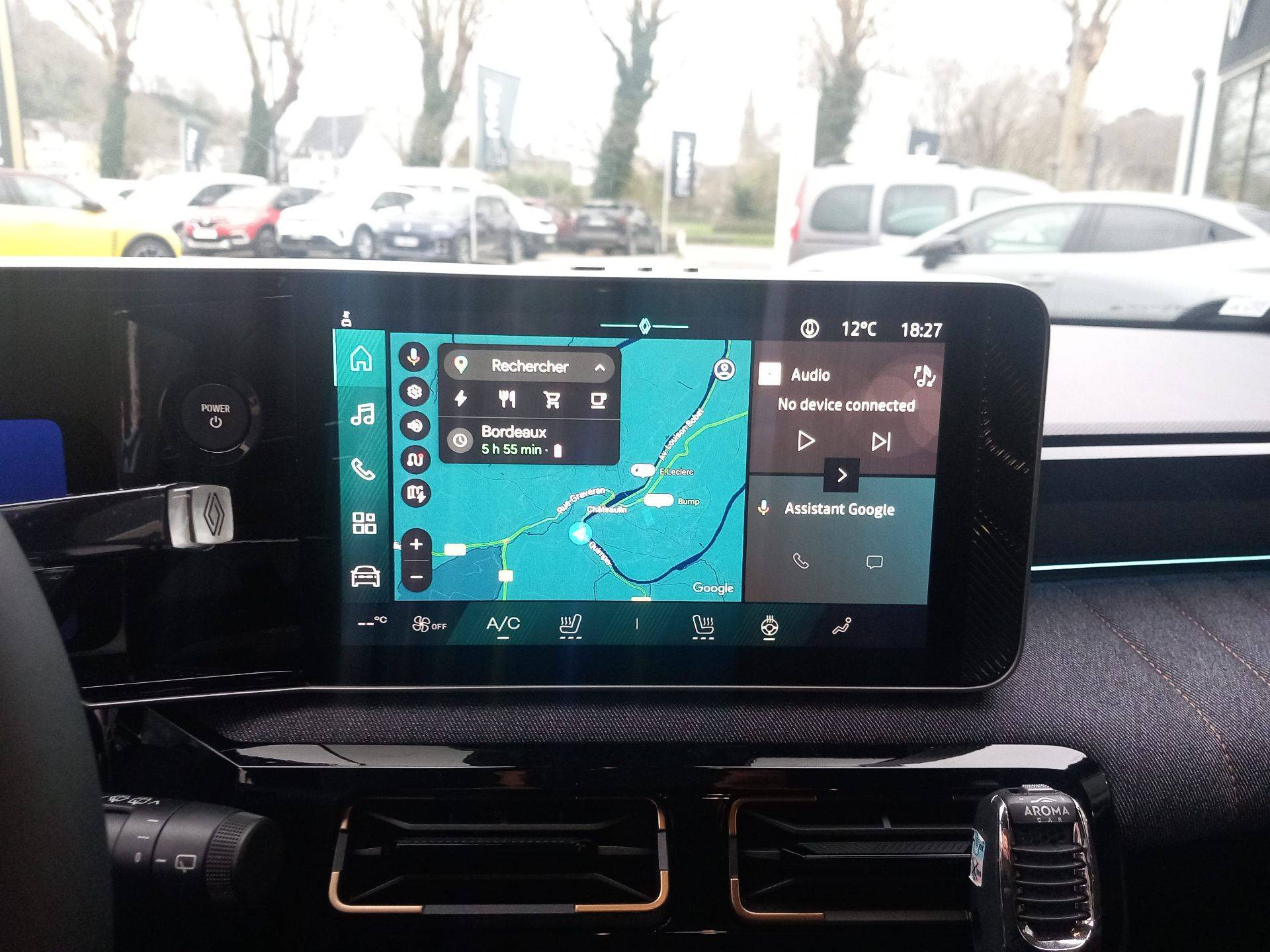 Vente en ligne Renault R4 E-Tech  150 ch autonomie confort au prix de 34 990 €