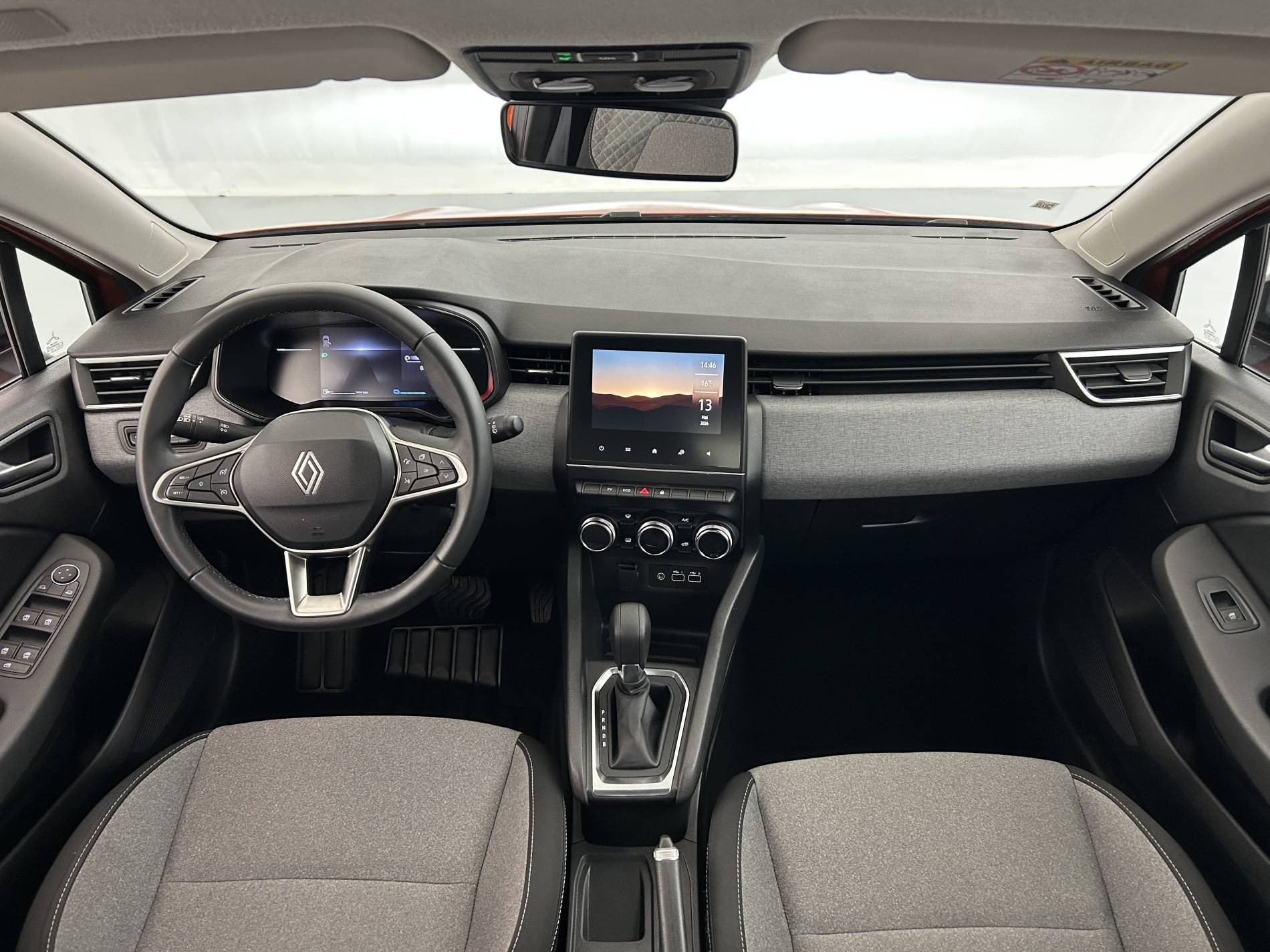 Vente en ligne Renault Clio 5 Clio E-Tech full hybrid 145 au prix de 18 890 €