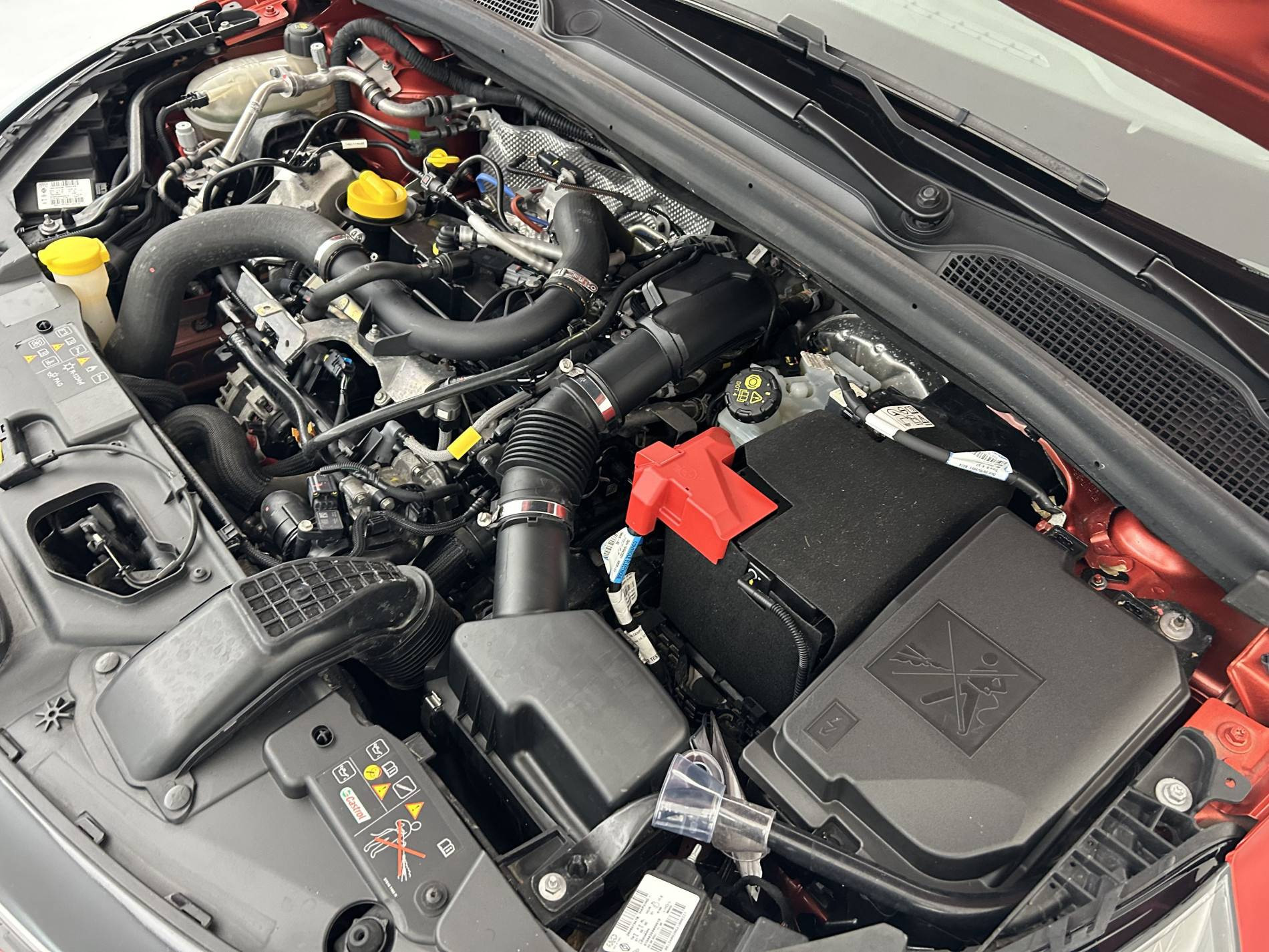 Vente en ligne Renault Clio 5 Clio TCe 90 - 21 au prix de 12 390 €