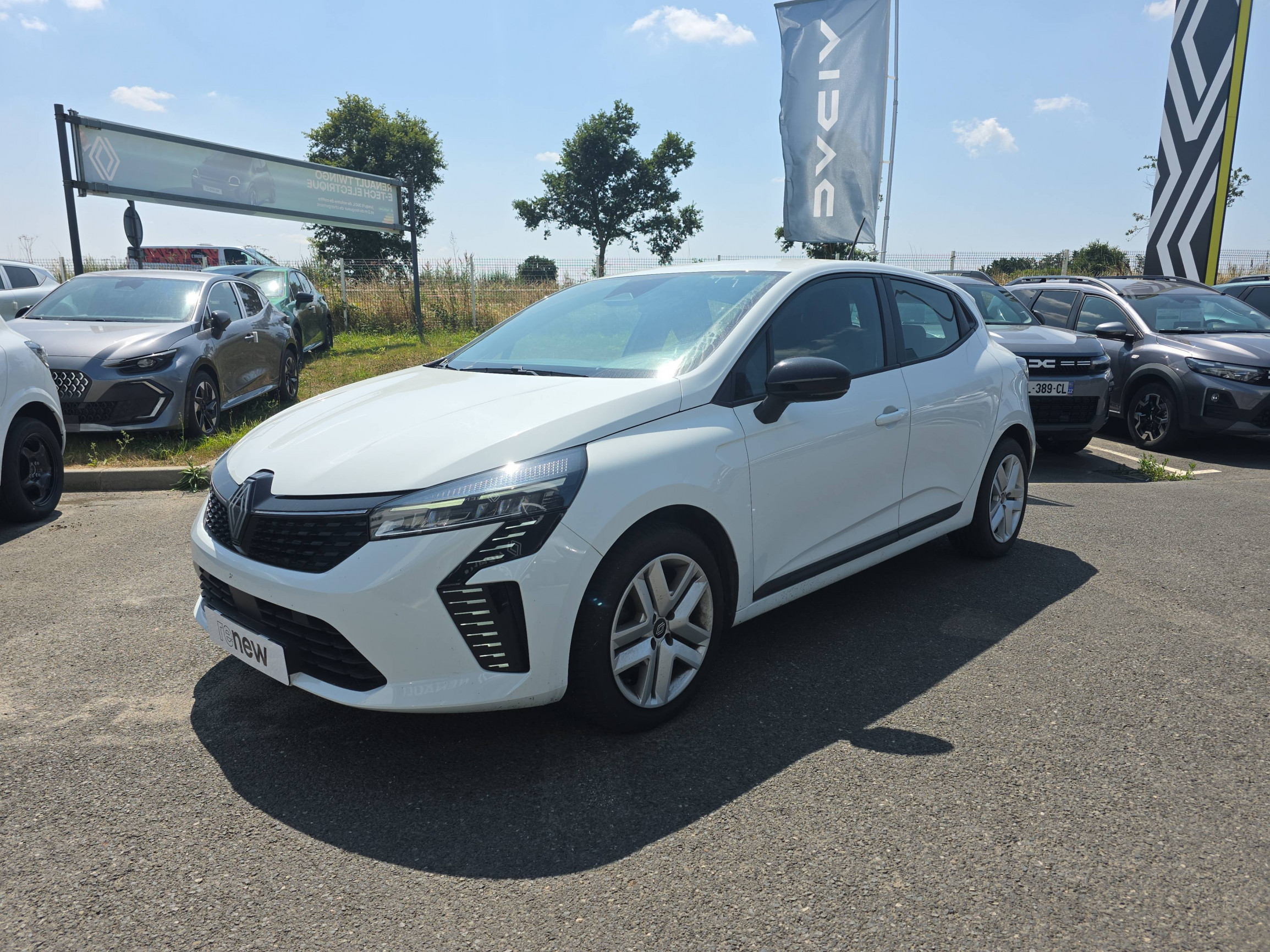 Renault Clio 5 Clio TCe 90 ch GSR2 occasion de 2024 en vente à Lamballe