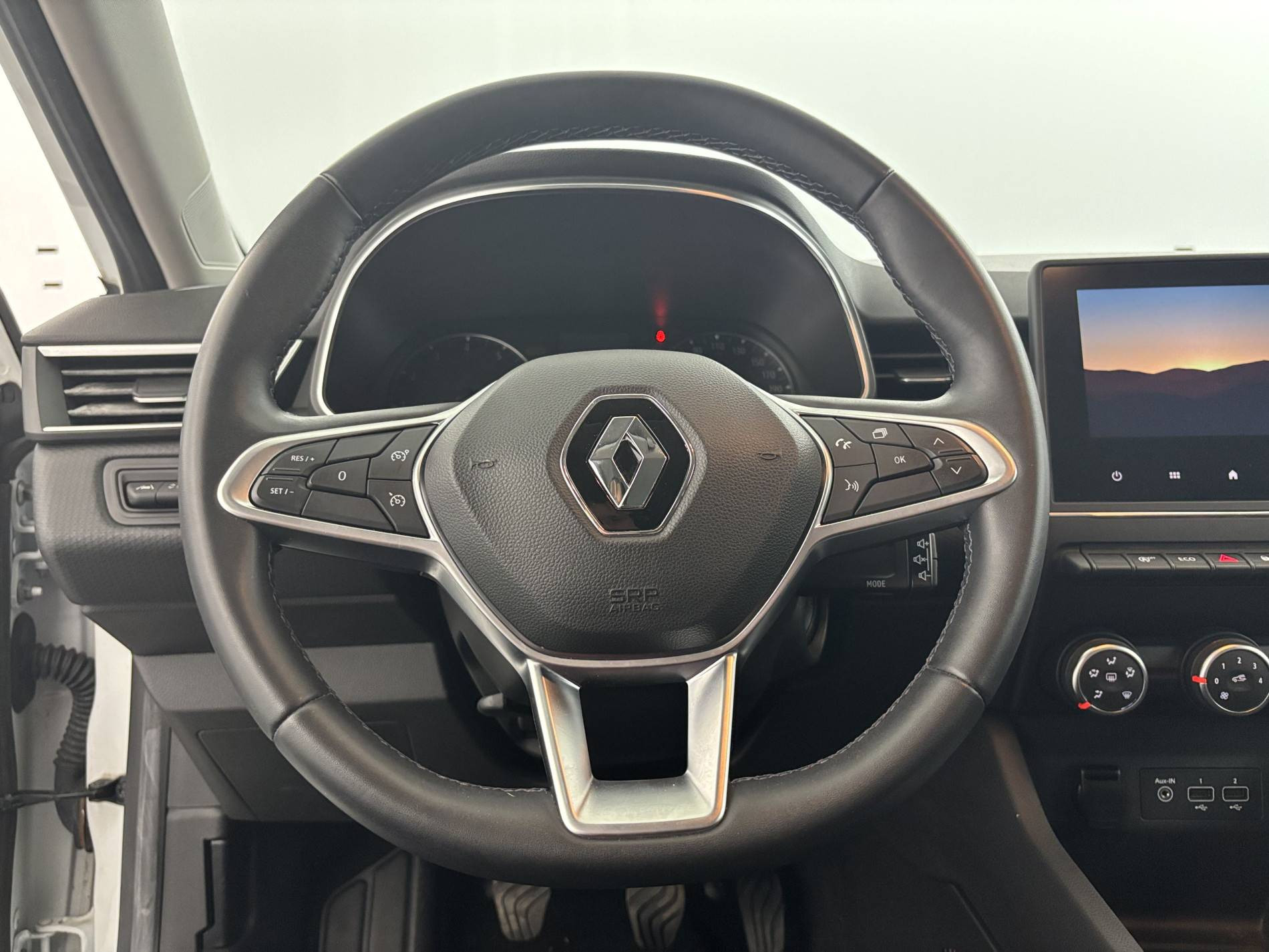 Vente en ligne Renault Clio 5 Clio TCe 90 - 21 au prix de 13 990 €