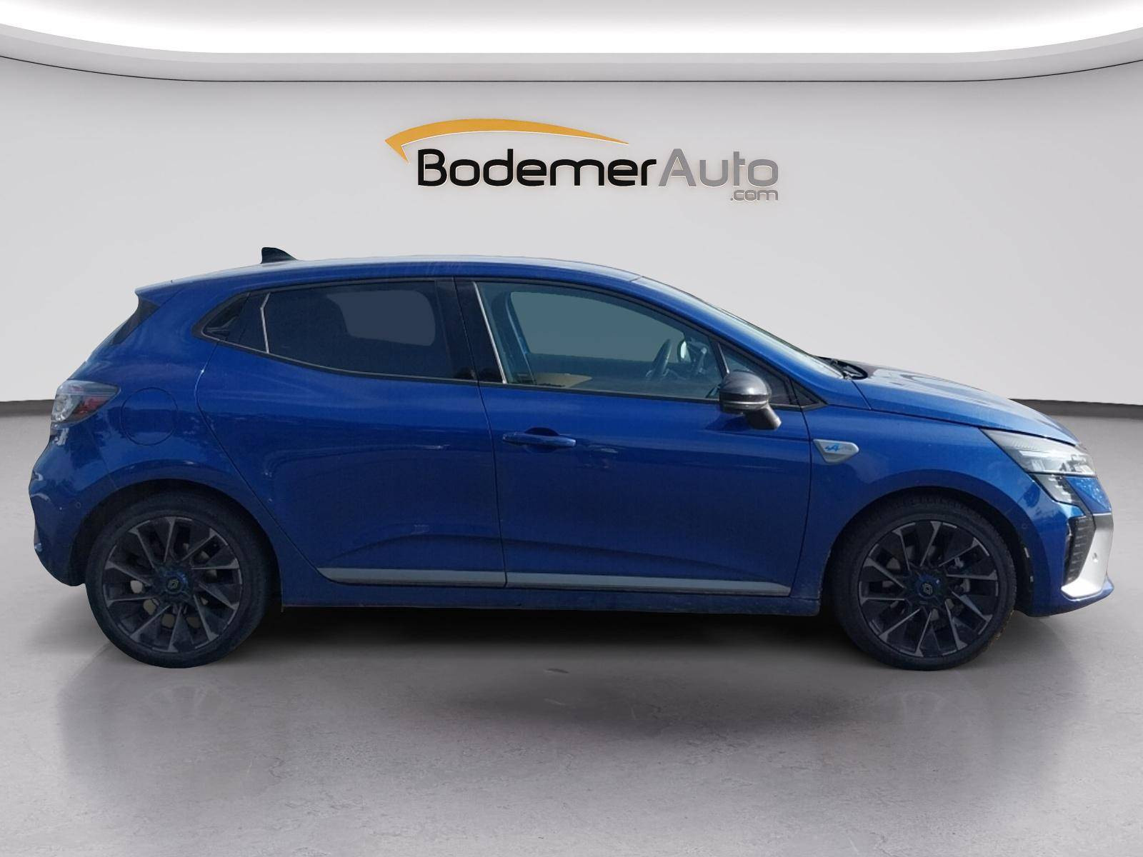 Vente en ligne Renault Clio 5 Clio E-Tech full hybrid 145 au prix de 18 990 €
