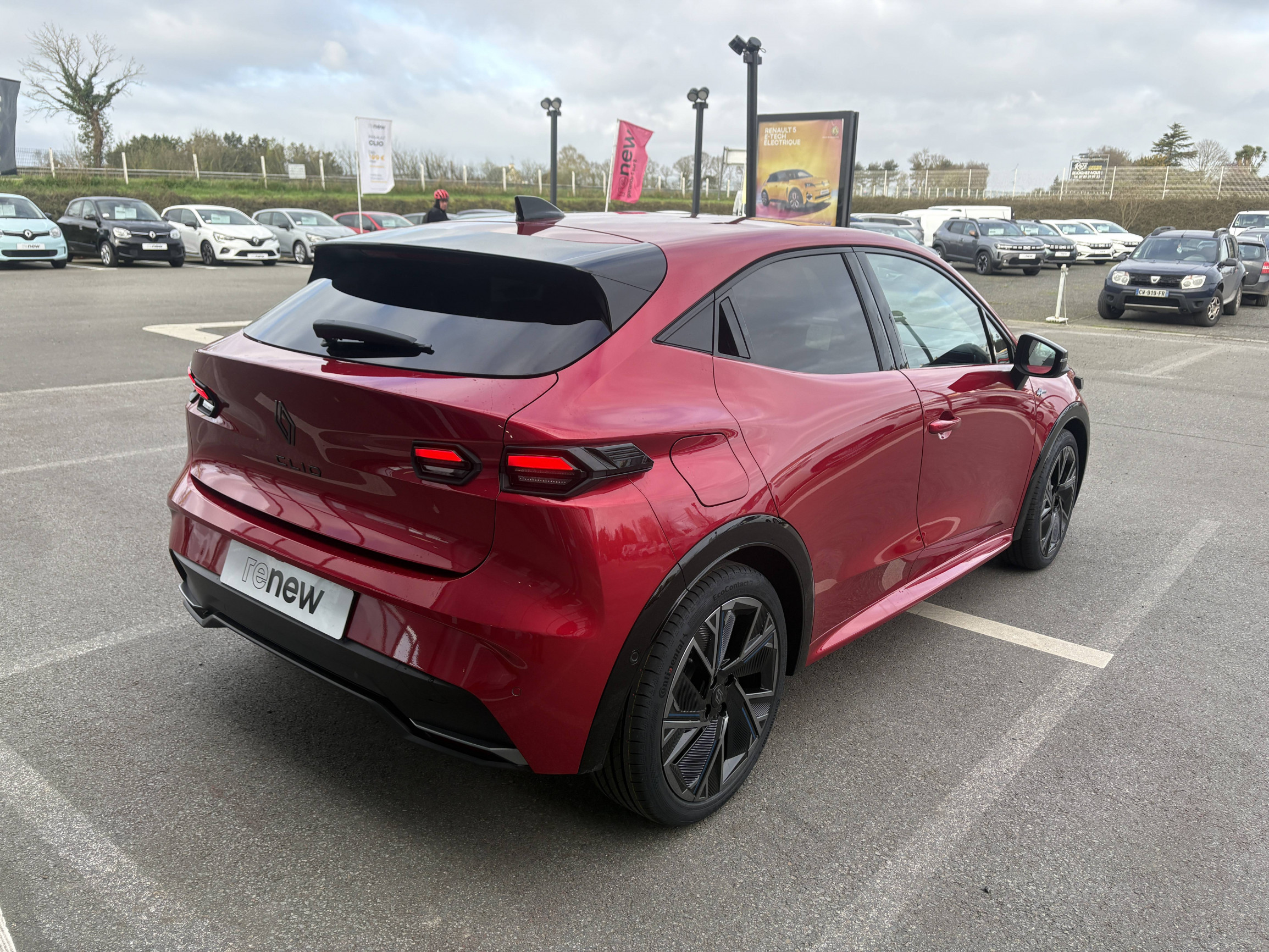 Vente en ligne Renault Clio 6 Clio TCe 115 ch EDC au prix de 26 490 €