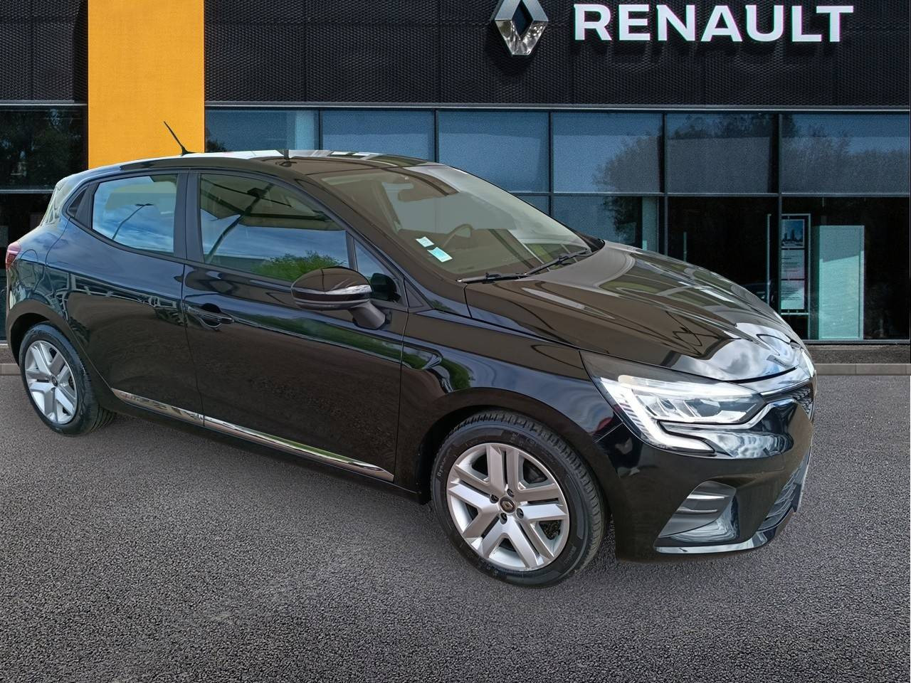 Vente en ligne Renault Clio 5 Clio TCe 100 au prix de 11 990 €