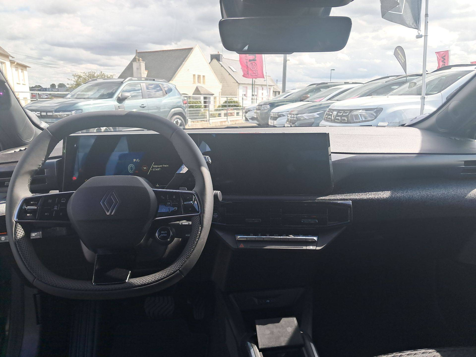 Vente en ligne Renault Clio 6 Clio Eco-G 120 ch EDC au prix de 25 290 €