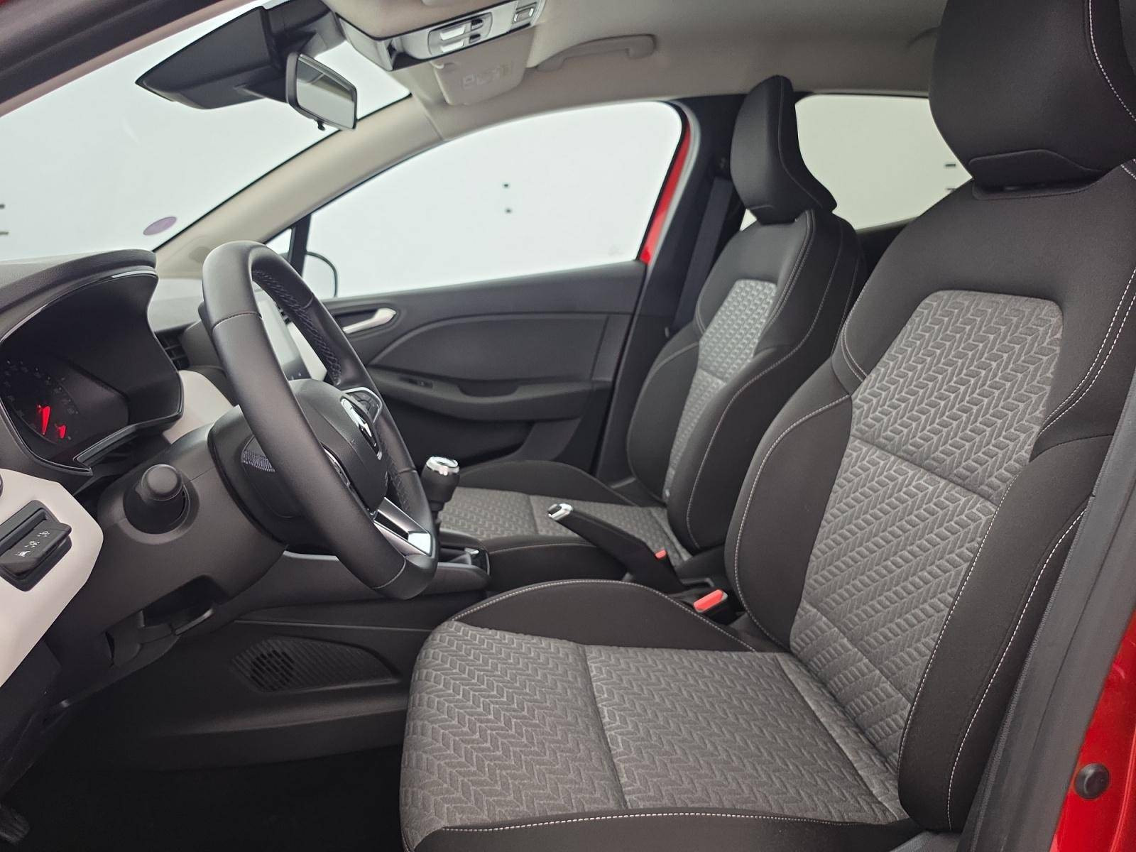 Vente en ligne Renault Clio 5 Clio TCe 90 au prix de 14 890 €