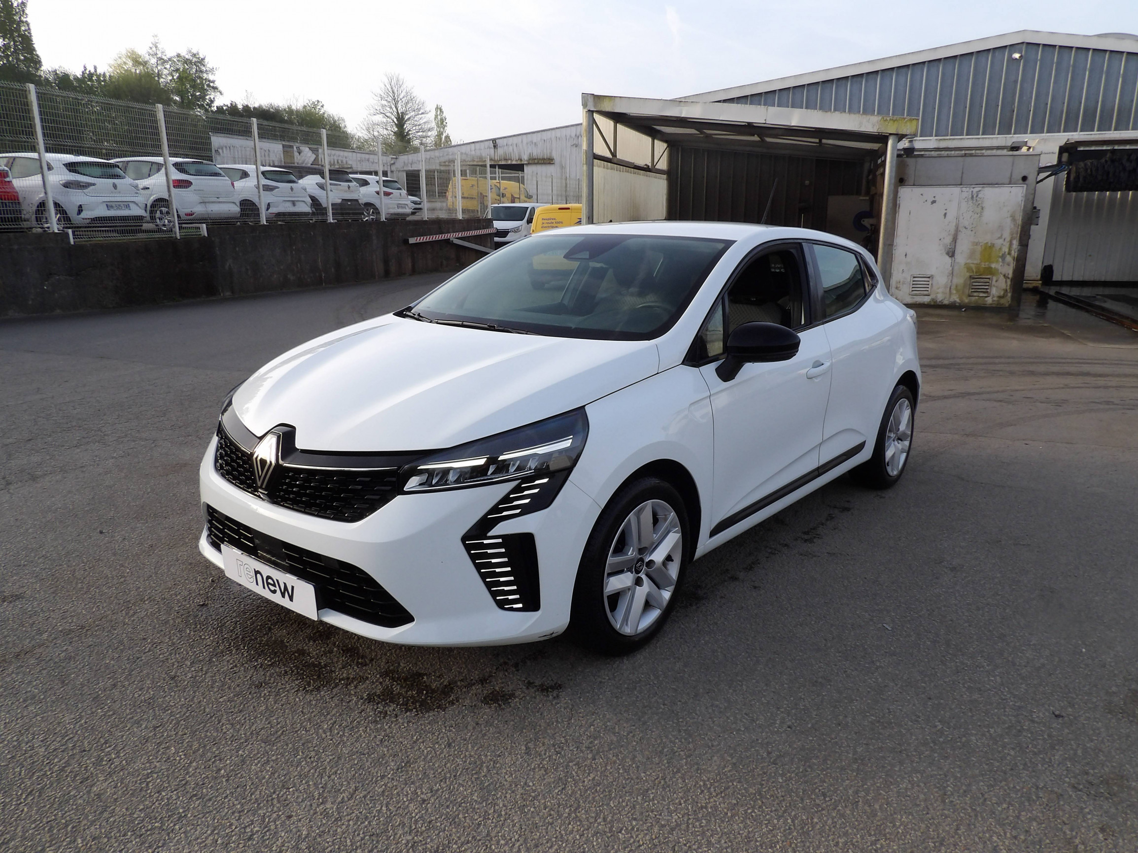 Renault Clio 5 Clio TCe 90 occasion de 2023 en vente à Morlaix