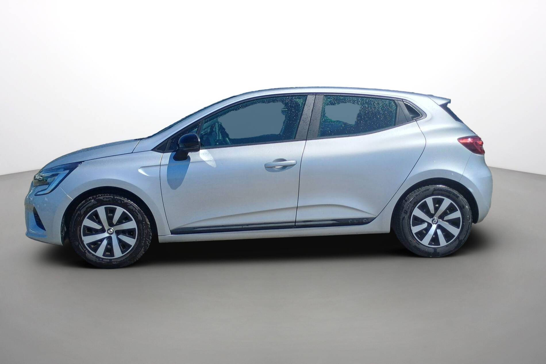 Vente en ligne Renault Clio 5 Clio TCe 90 au prix de 12 990 €