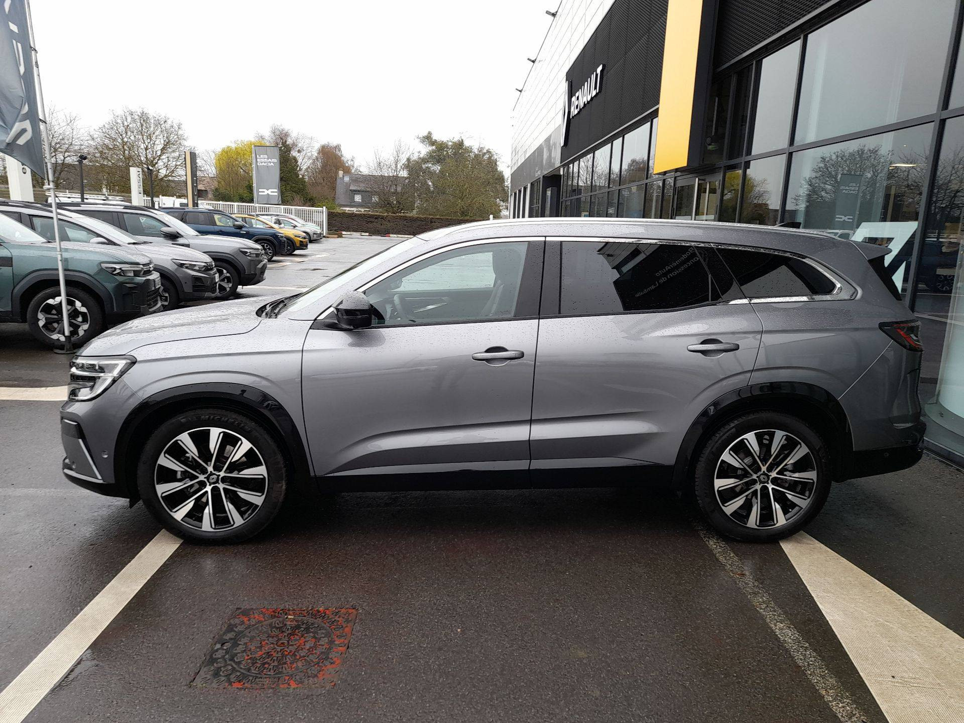 Vente en ligne Renault Espace Espace E-Tech full hybrid 200 GSR2 au prix de 36 990 €