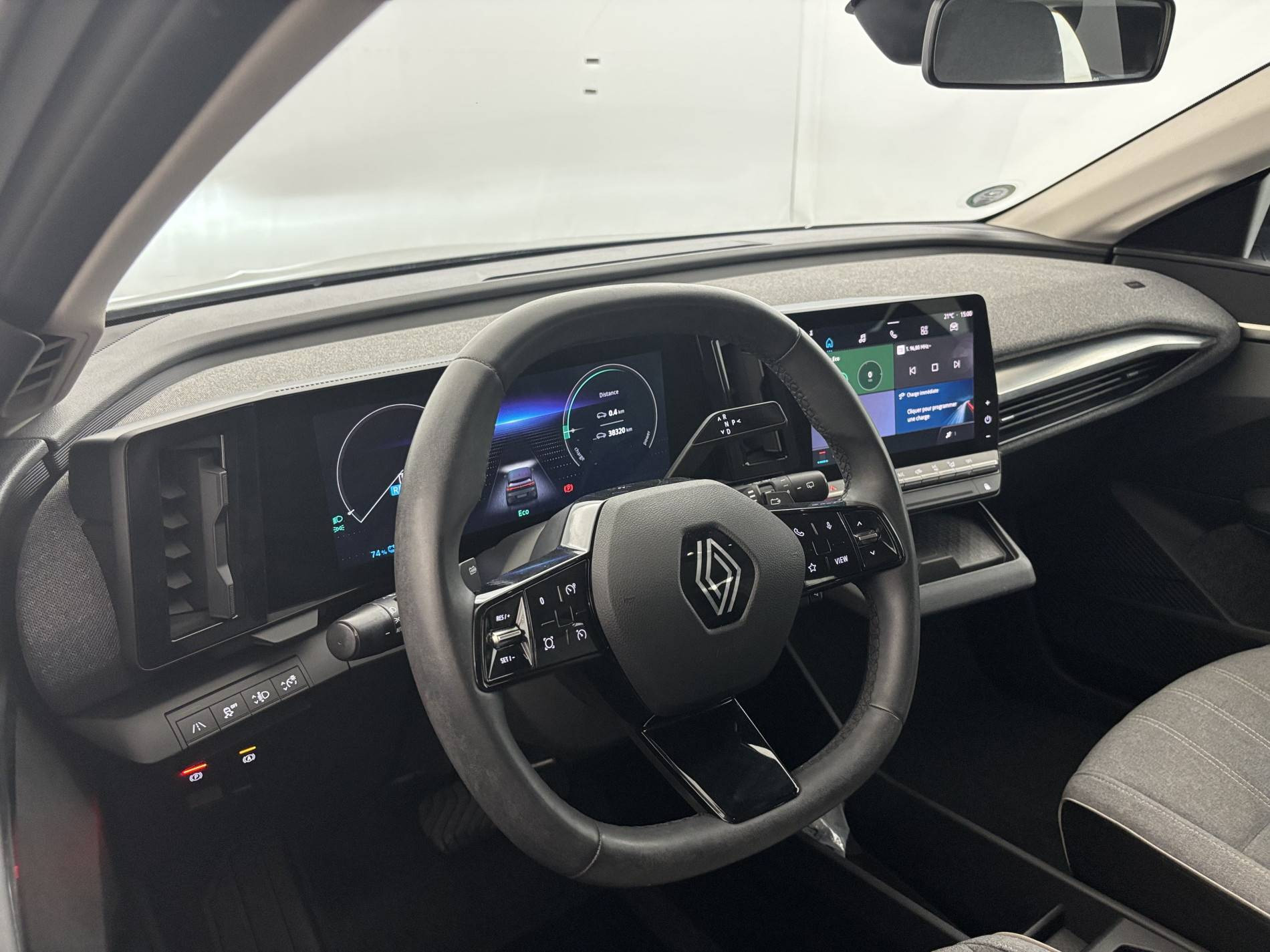 Vente en ligne Renault Megane E-Tech  EV60 220 ch super charge au prix de 24 990 €