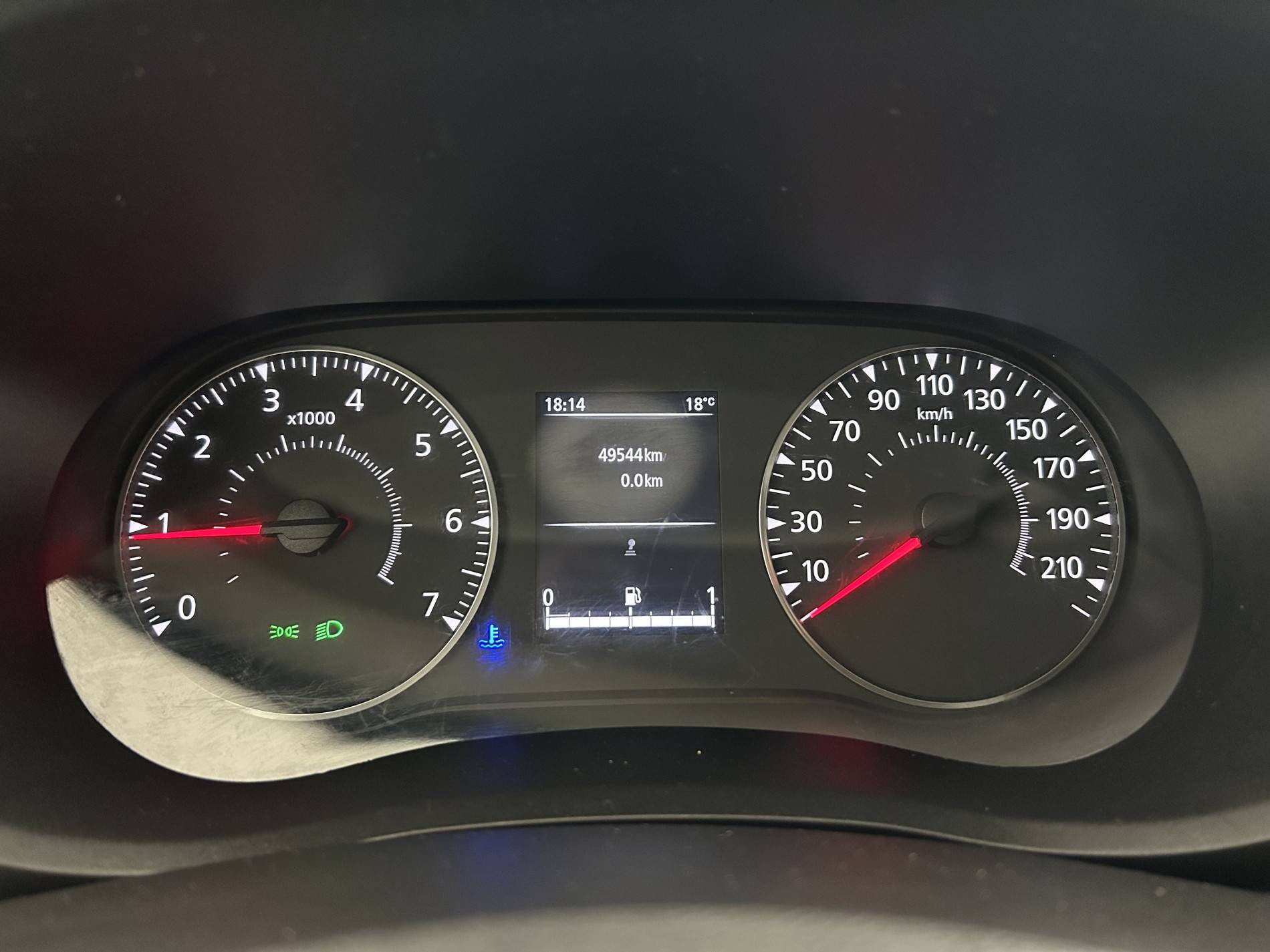 Vente en ligne Renault Master Fourgon MASTER FGN TRAC F3500 L2H2 BLUE DCI 135 au prix de 24 990 €