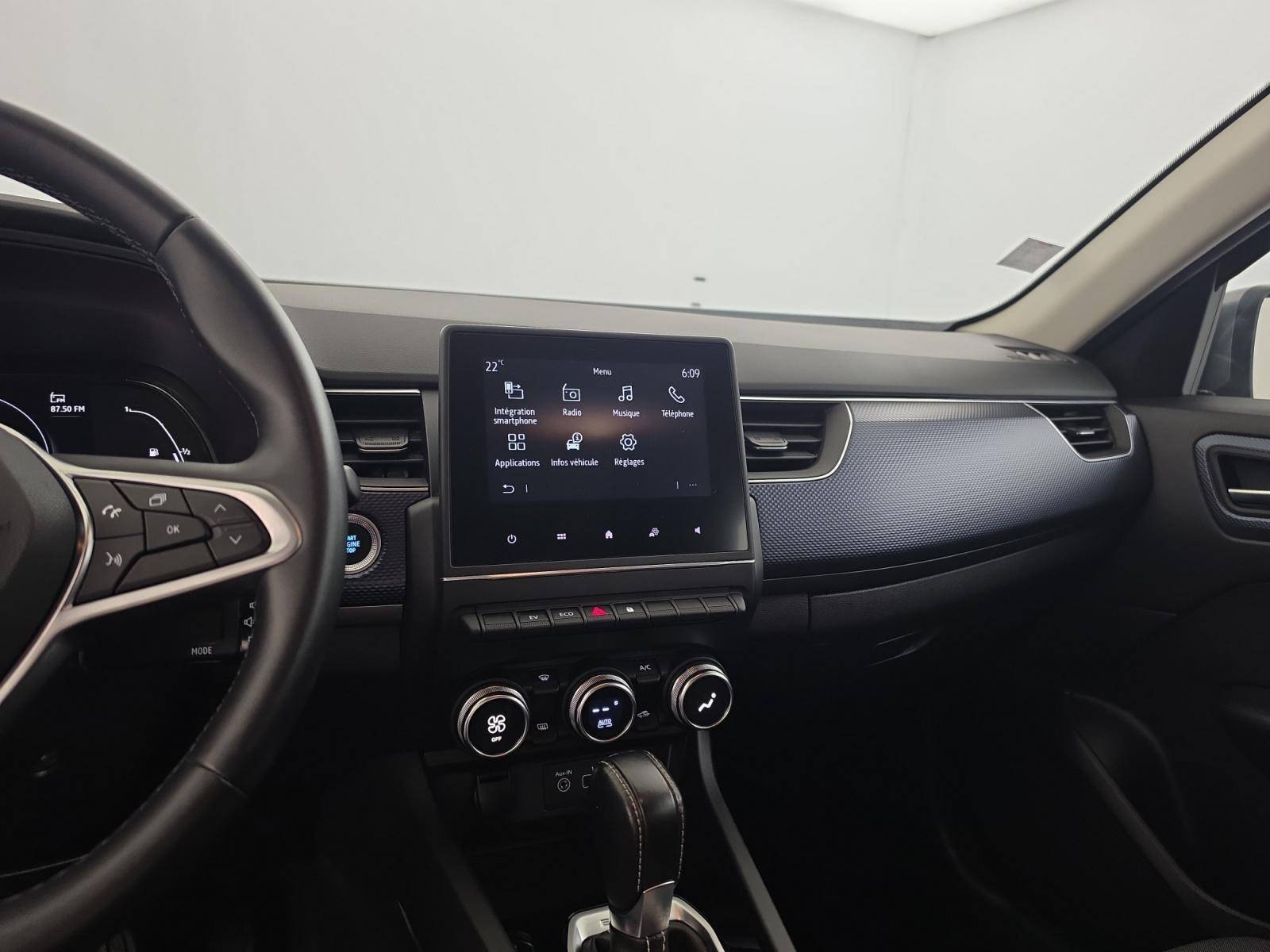 Vente en ligne Renault Arkana  E-Tech 145 au prix de 18 490 €