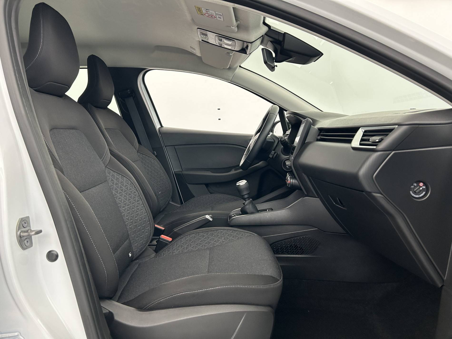 Vente en ligne Renault Clio 5 Clio TCe 90 au prix de 13 990 €