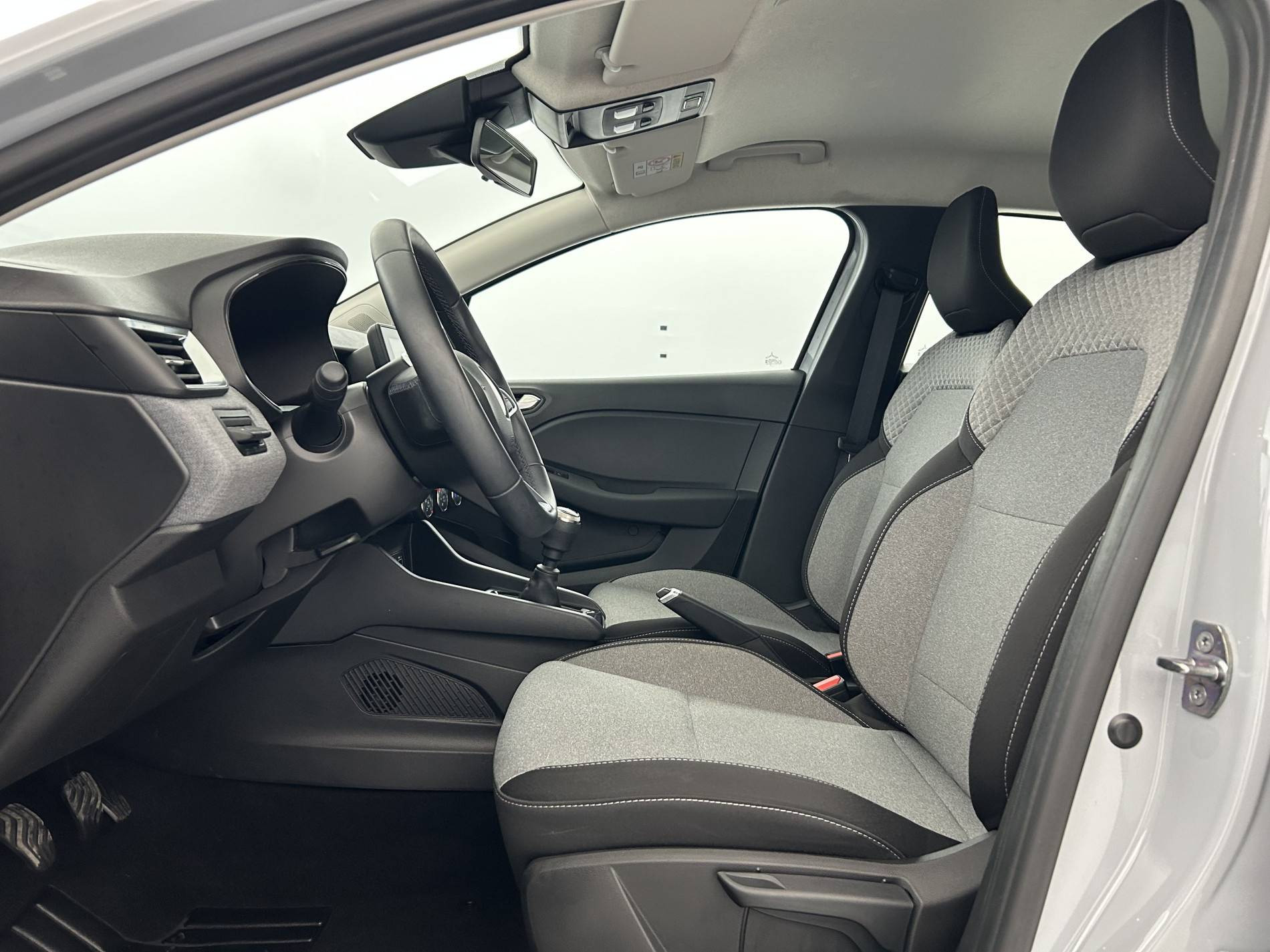 Vente en ligne Renault Clio 5 Clio TCe 90 au prix de 15 490 €