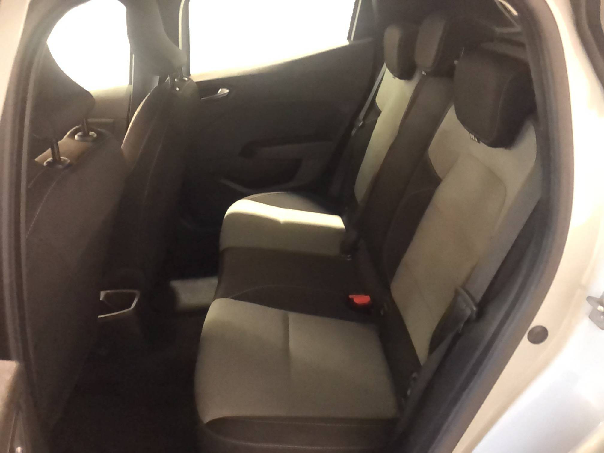 Vente en ligne Renault Clio 5 Clio TCe 90 au prix de 15 990 €