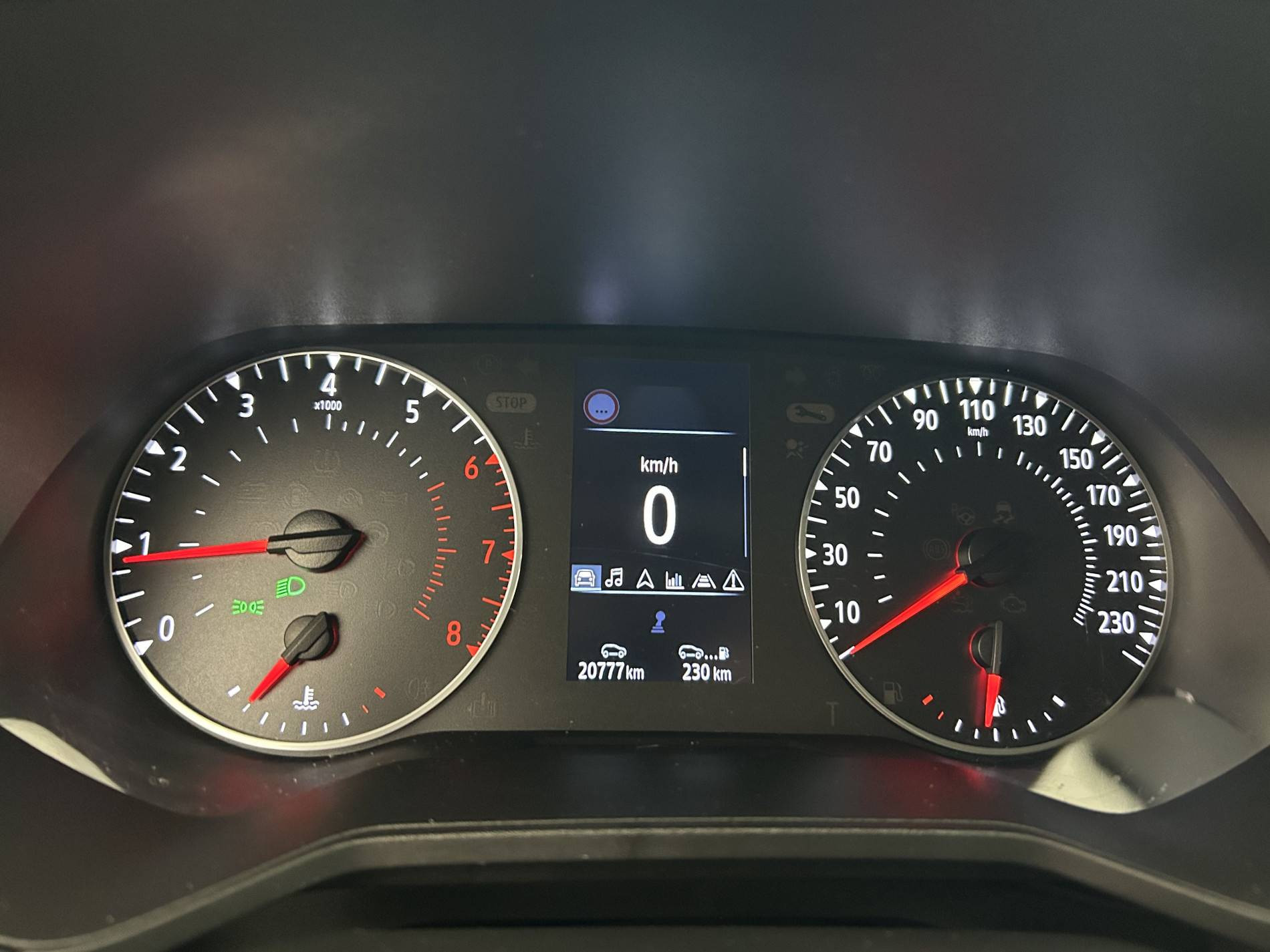 Vente en ligne Renault Clio 5 Clio TCe 90 au prix de 14 790 €
