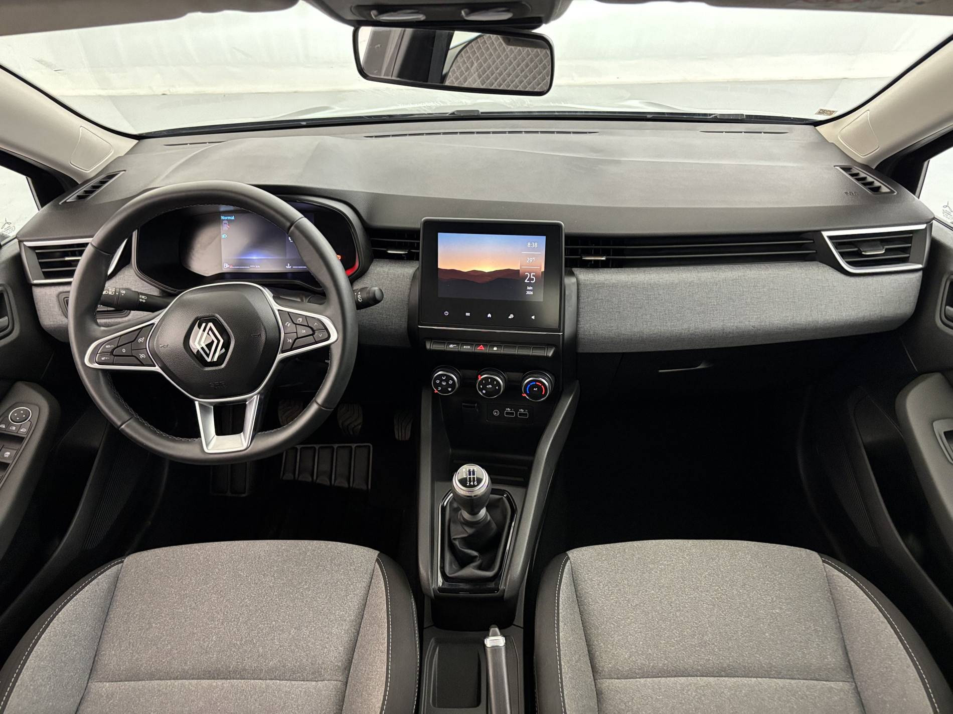 Vente en ligne Renault Clio 5 Clio dCi 100 au prix de 15 790 €