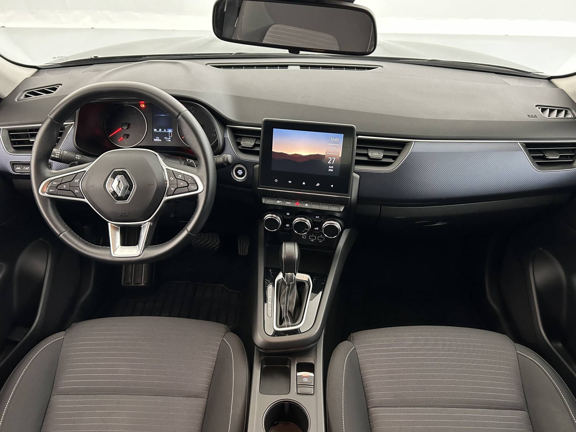 Vente en ligne Renault Arkana  mild hybrid 140 EDC FAP - 22 au prix de 19 990 €