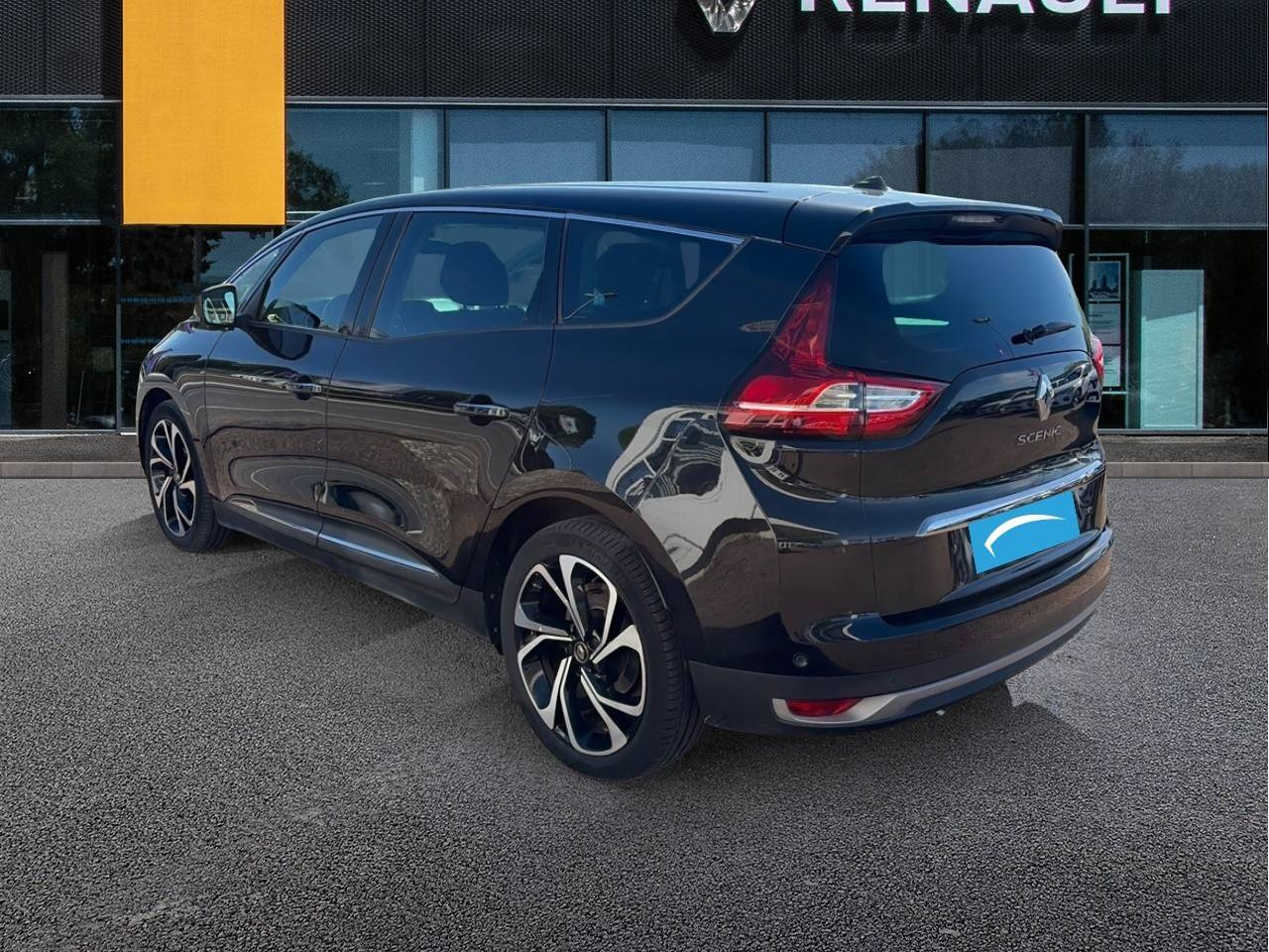 Vente en ligne Renault Grand Scenic 4 Grand Scenic Blue dCi 120 EDC au prix de 15 990 €