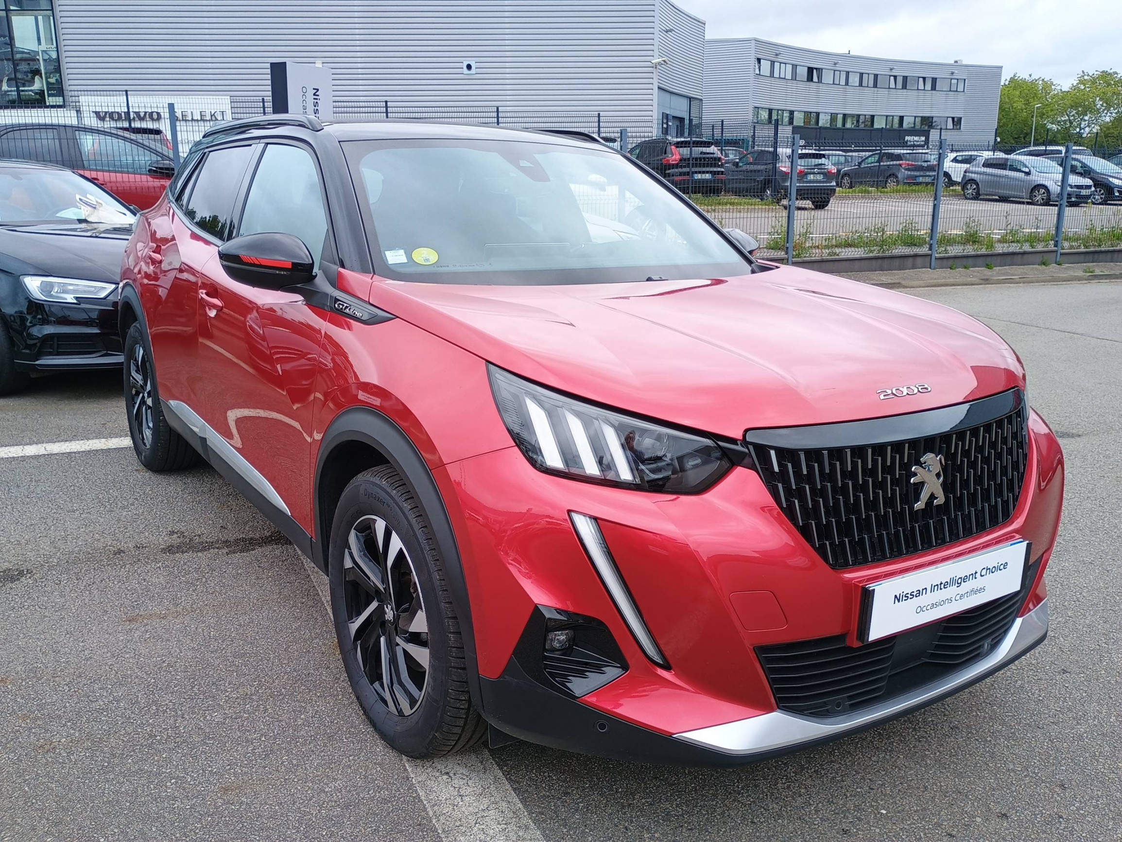 Vente en ligne Peugeot 2008  BlueHDi 130 S&S EAT8 au prix de 19 990 €