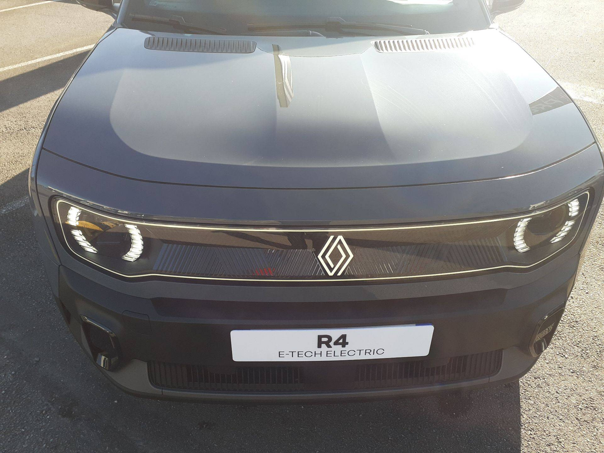 Vente en ligne Renault R4 E-Tech  150 ch autonomie confort au prix de 34 590 €