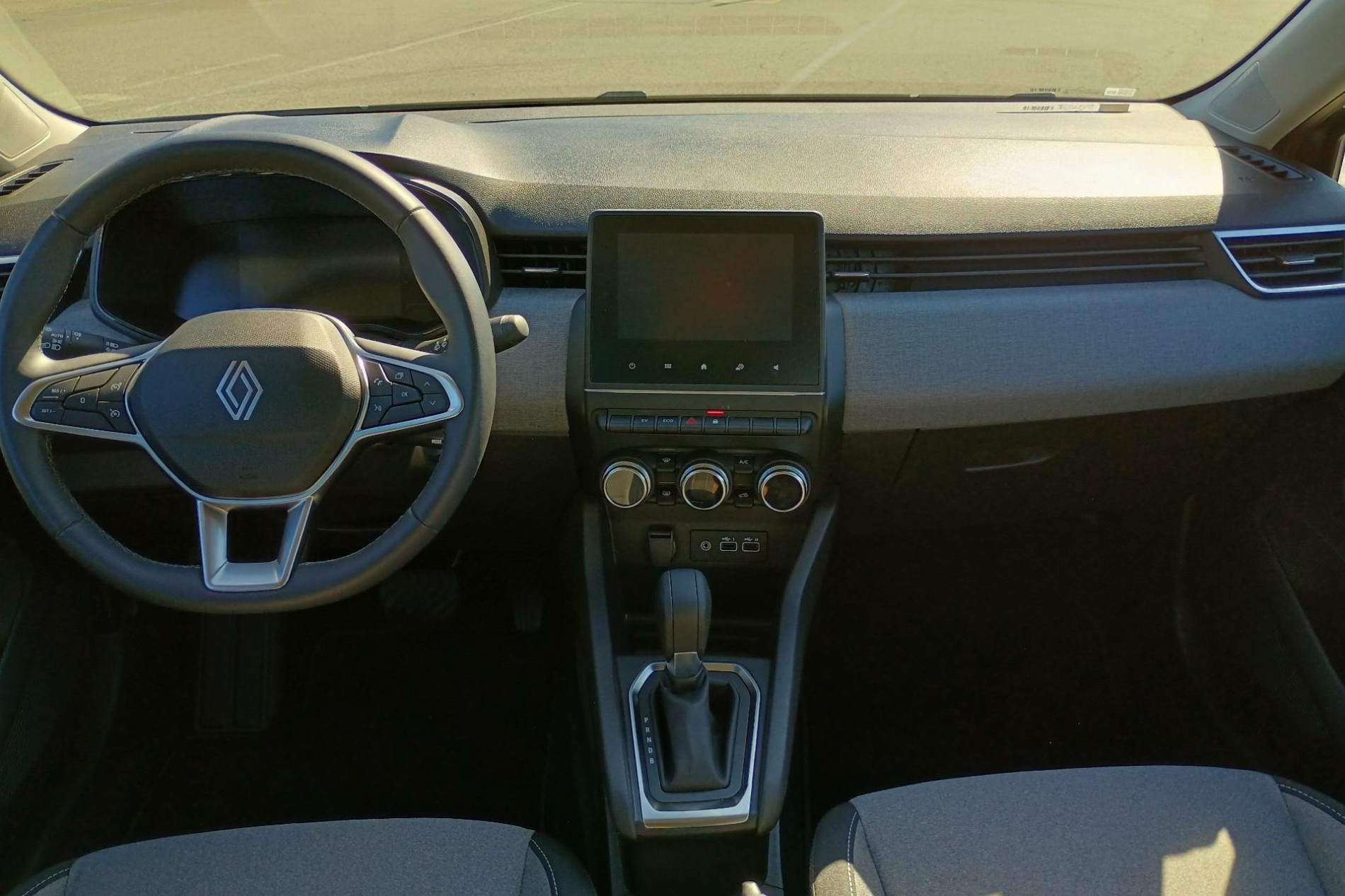 Vente en ligne Renault Clio 5 Clio E-Tech full hybrid 145 ch GSR2 au prix de 18 890 €