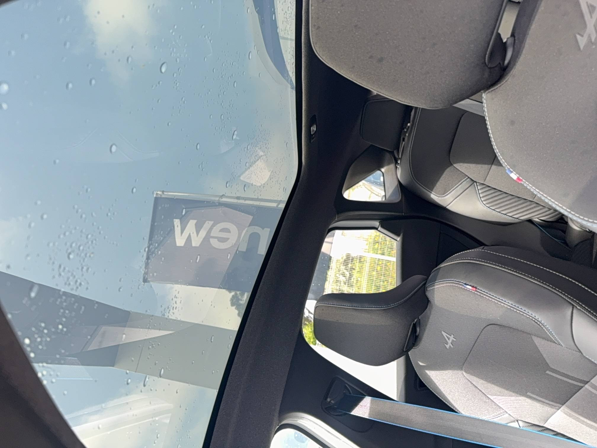Vente en ligne Renault Symbioz  E-Tech full hybrid 145 au prix de 28 990 €
